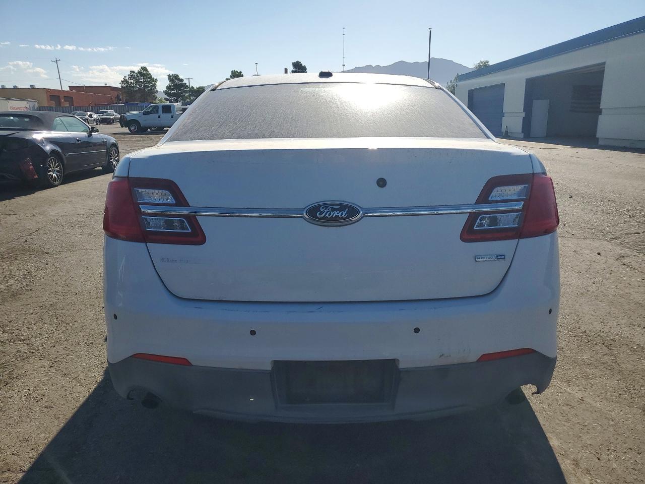 2013 Ford Taurus Police Interceptor Белый vin: 1FAHP2M83DG117097