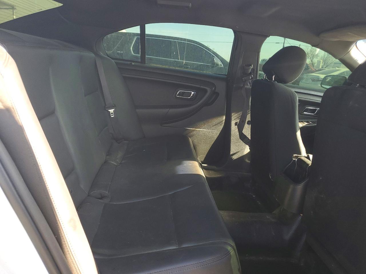 2013 Ford Taurus Police Interceptor Белый vin: 1FAHP2M83DG117097
