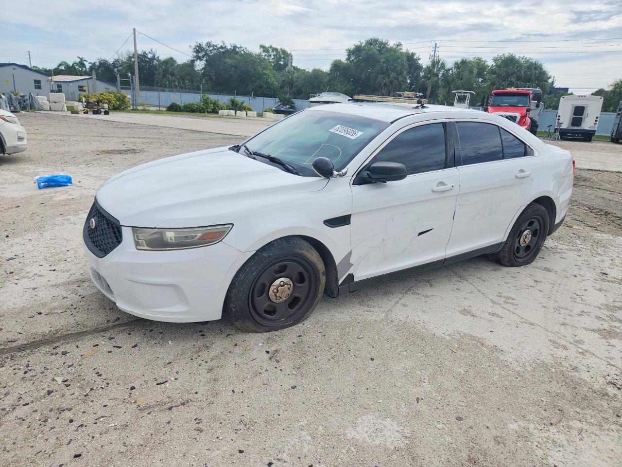 2013 Ford Taurus Police Interceptor White vin: 1FAHP2M85DG144950