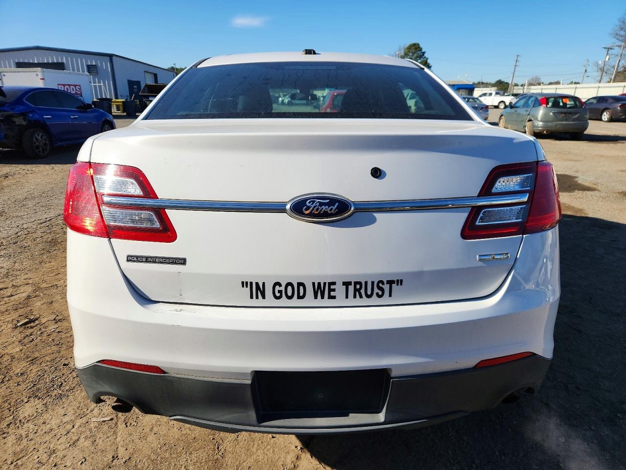 2013 Ford Taurus Police Interceptor White vin: 1FAHP2M86DG124156
