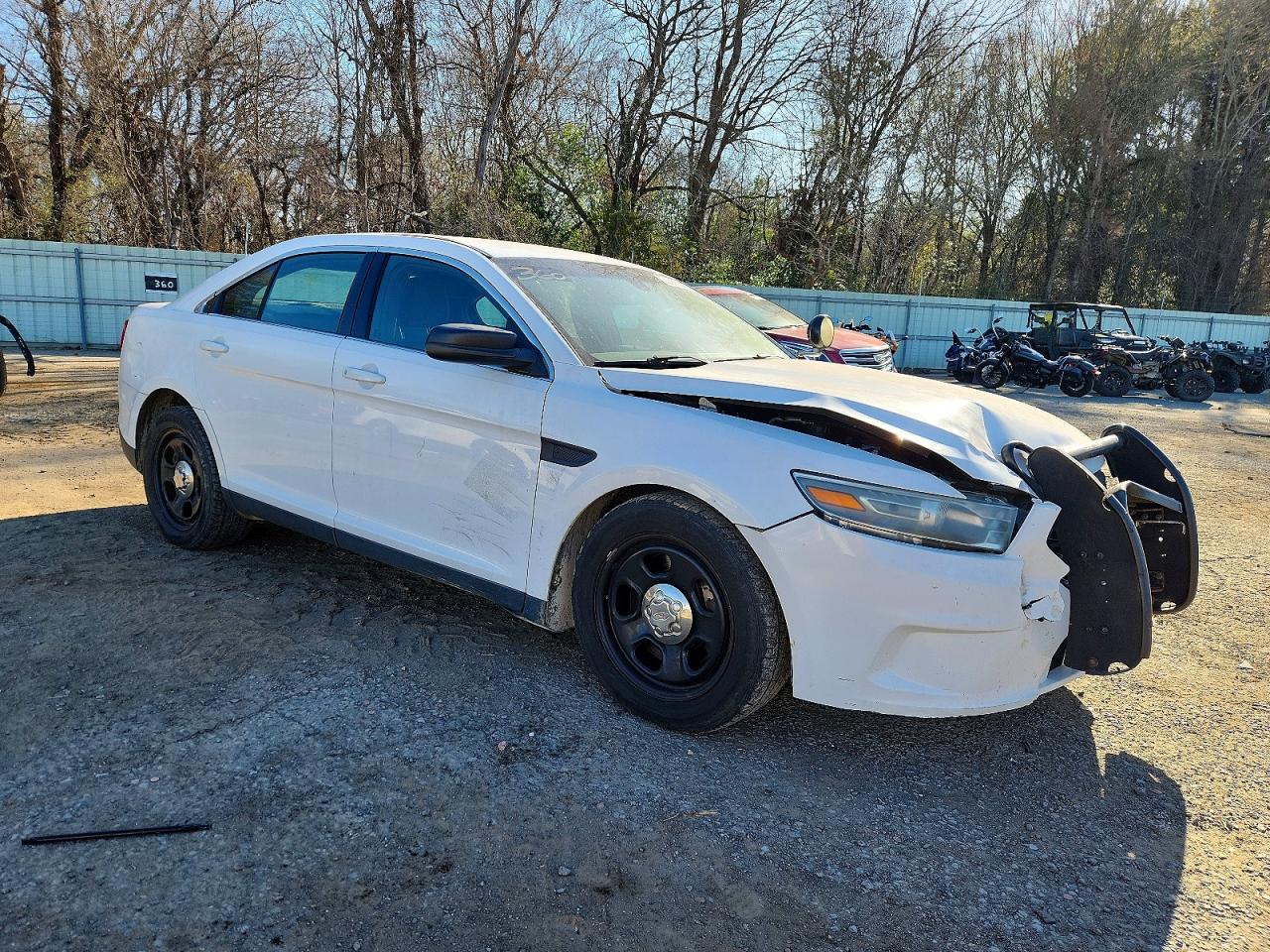 2013 Ford Taurus Police Interceptor White vin: 1FAHP2M86DG124156