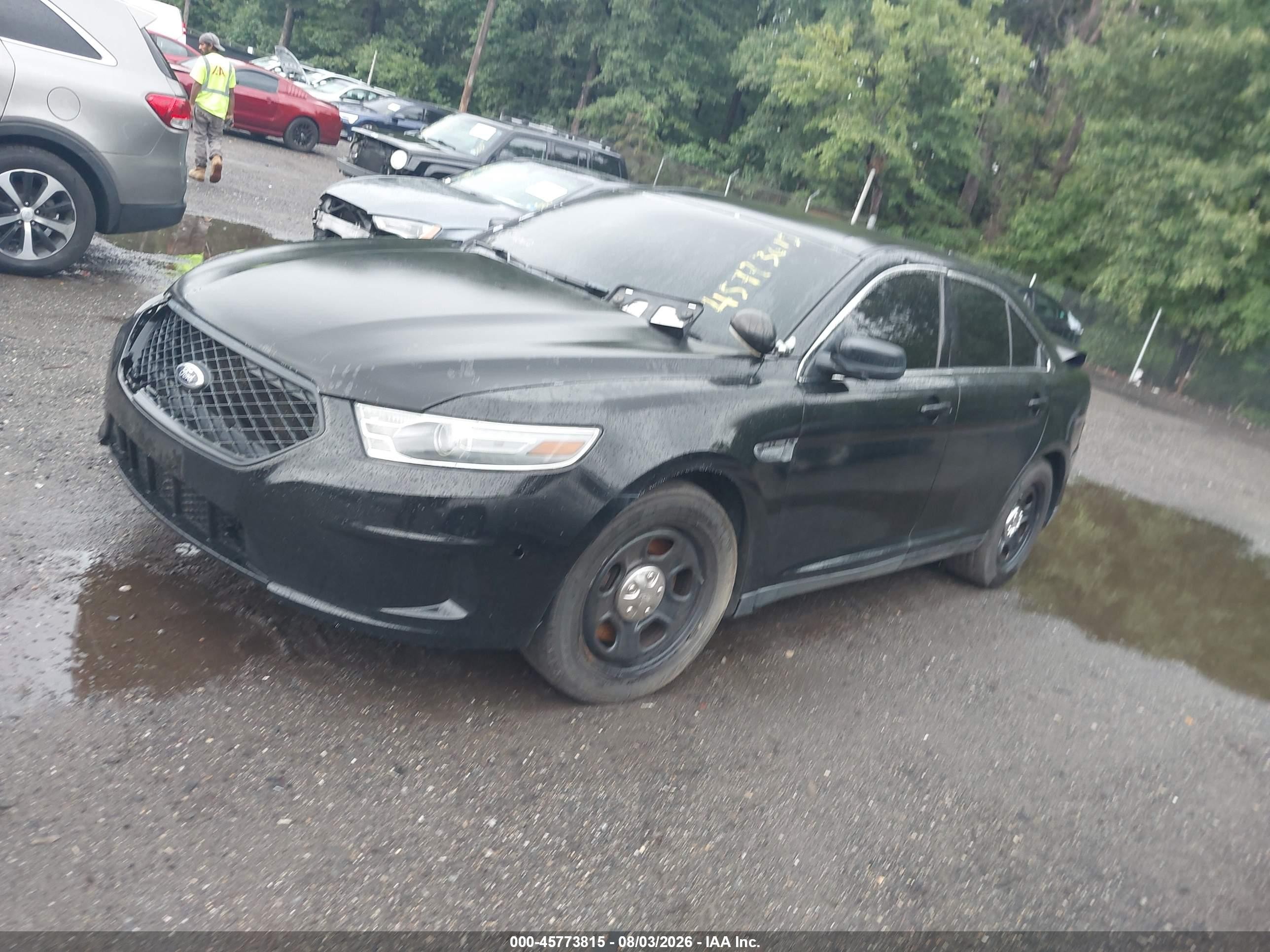 2013 Ford Police Interceptor   Black vin: 1FAHP2M87DG227358