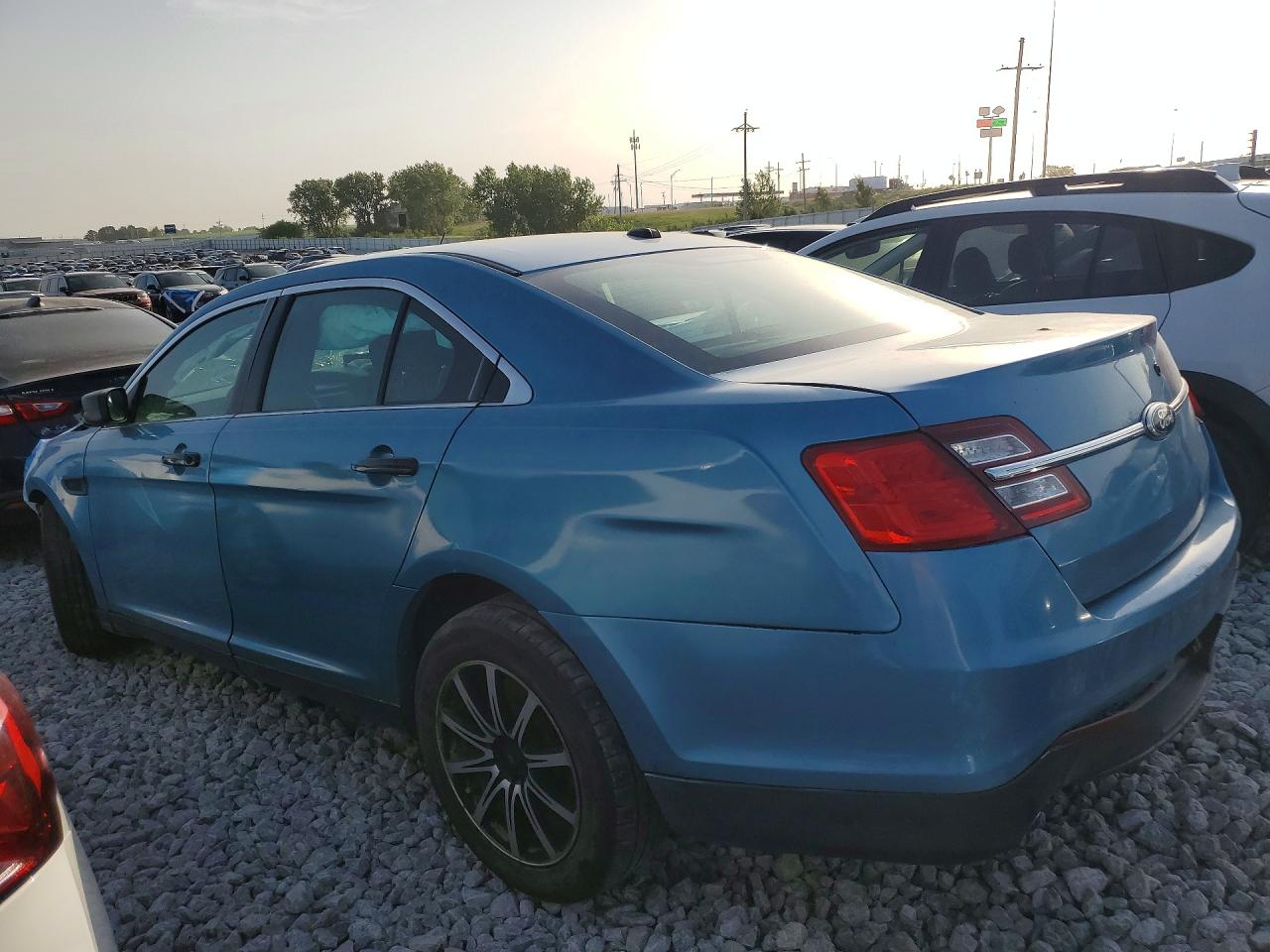 2013 Ford Taurus Police Interceptor Blue vin: 1FAHP2M88DG134753