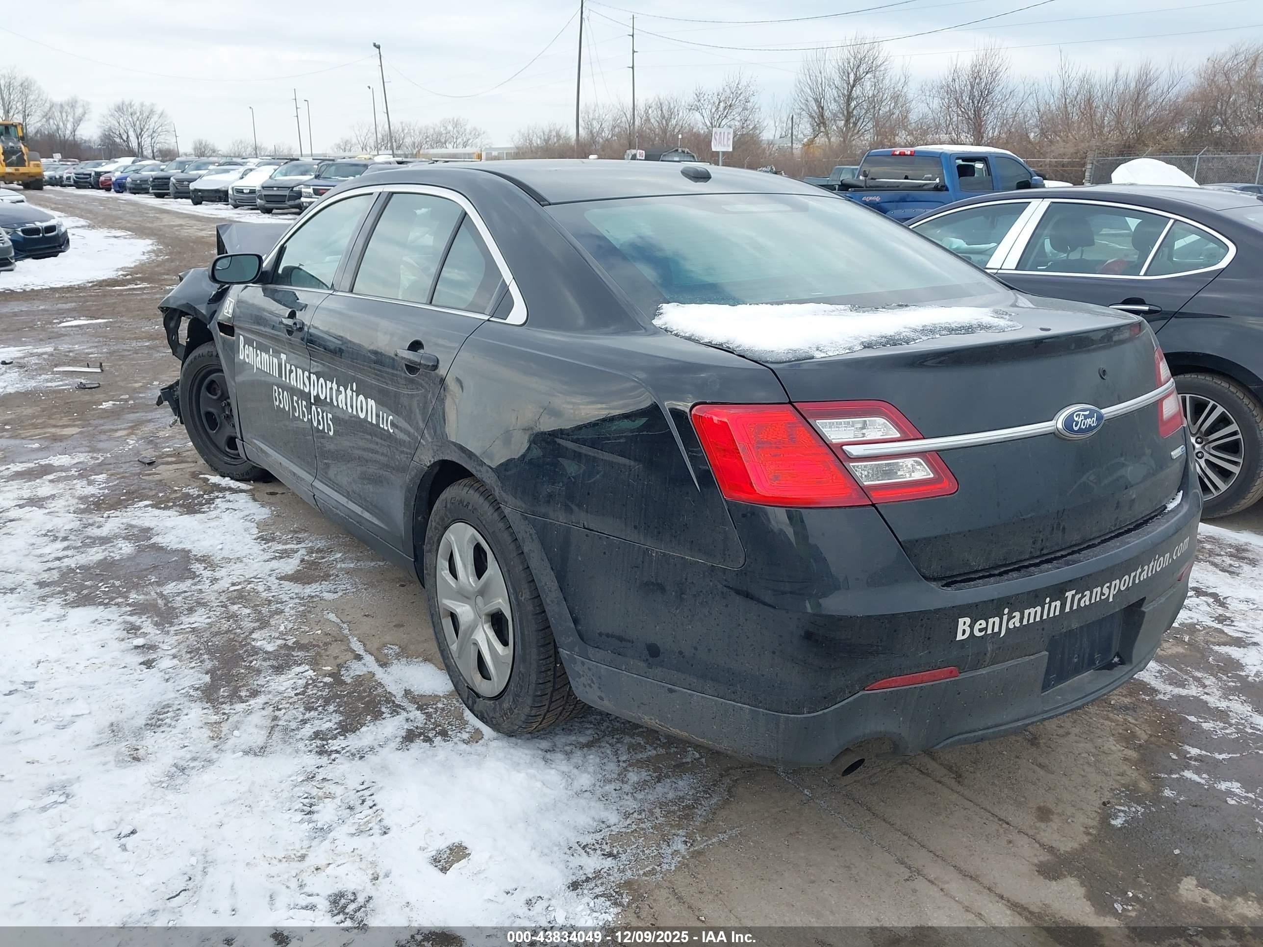 2013 Ford Police Interceptor   Black vin: 1FAHP2M89DG109568
