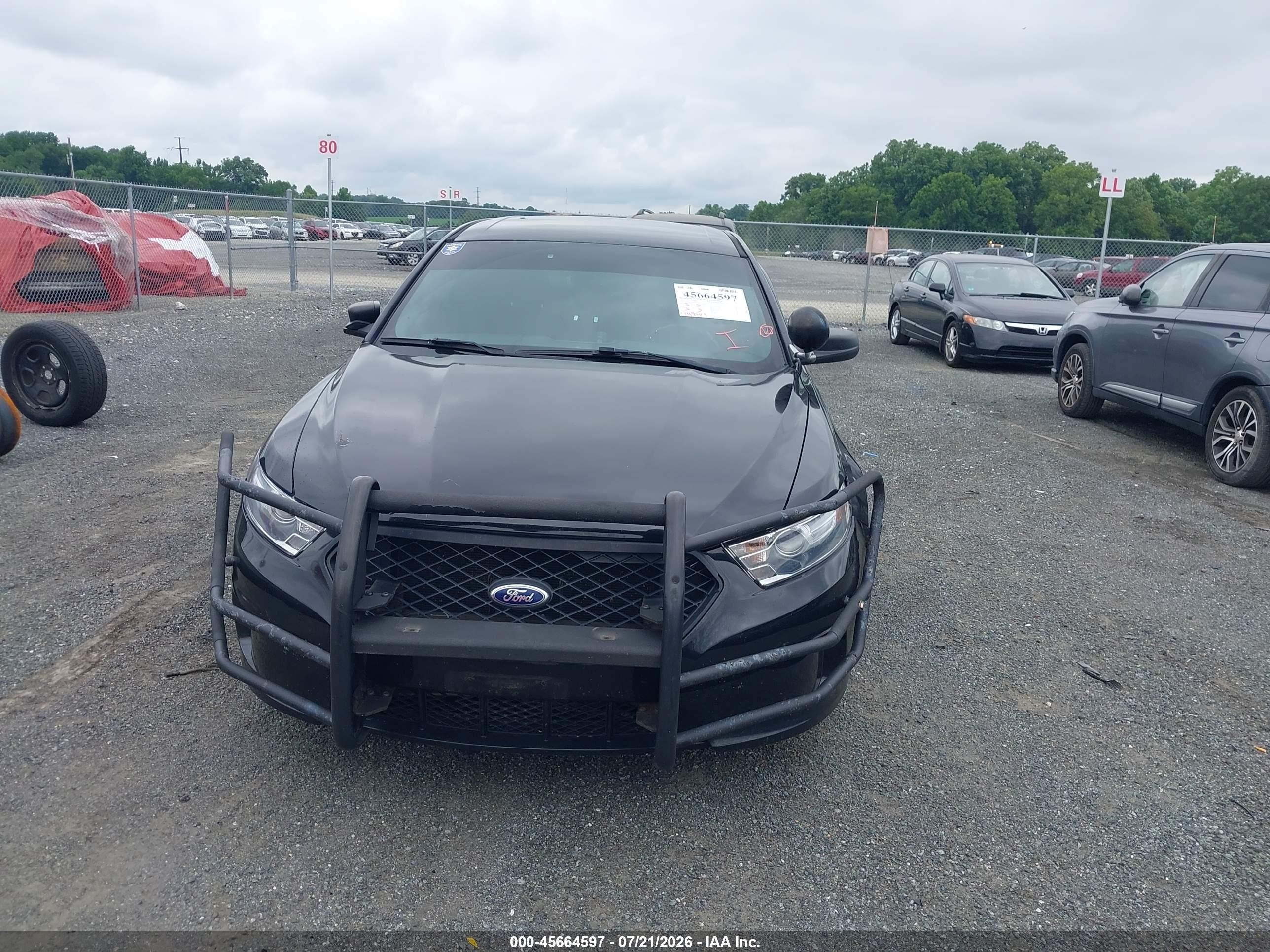2015 Ford Police Interceptor   Черный vin: 1FAHP2MK0FG102457