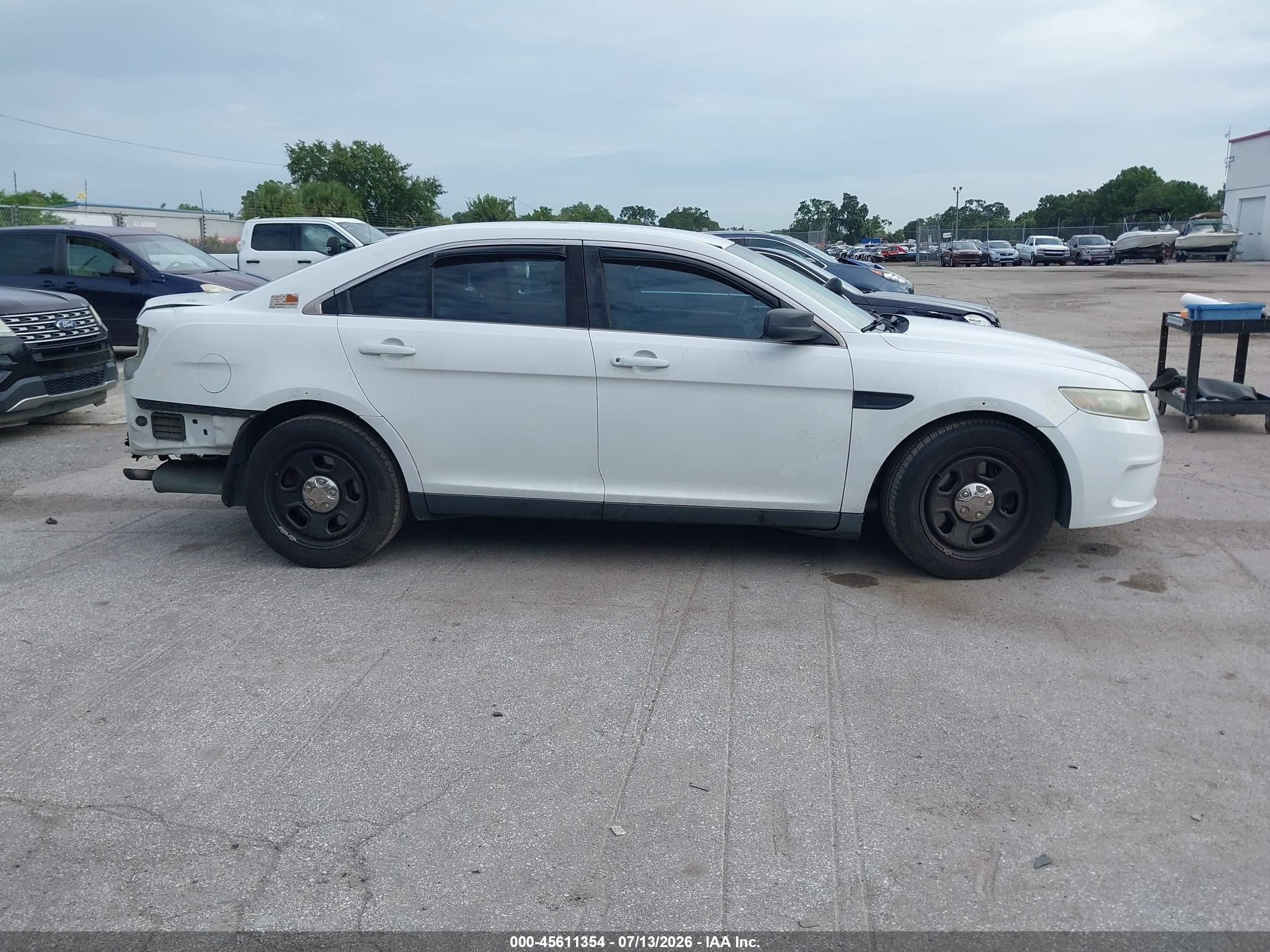 2015 Ford Police Interceptor   White vin: 1FAHP2MK0FG105004