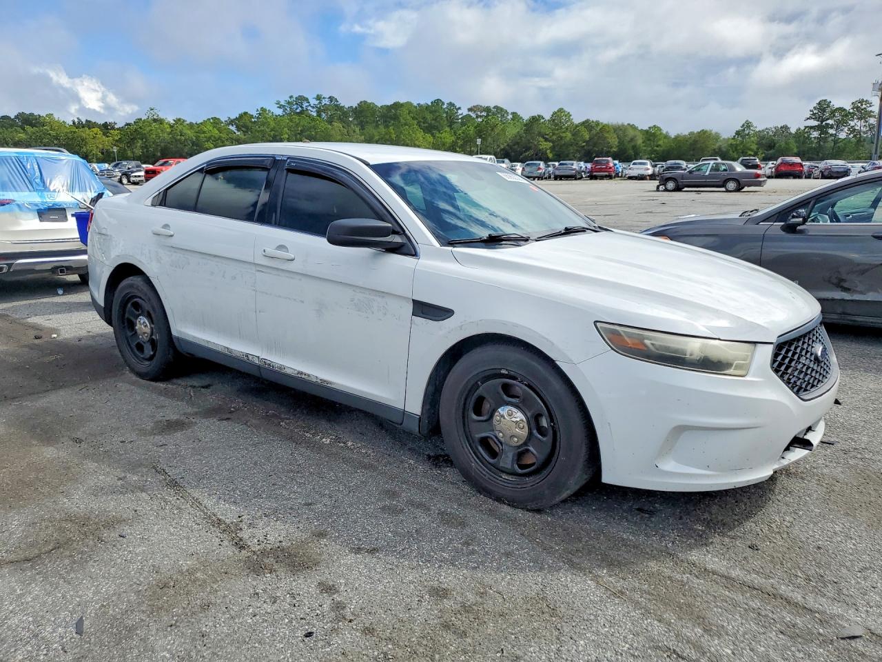 2017 Ford Taurus Police Interceptor White vin: 1FAHP2MK2HG119893