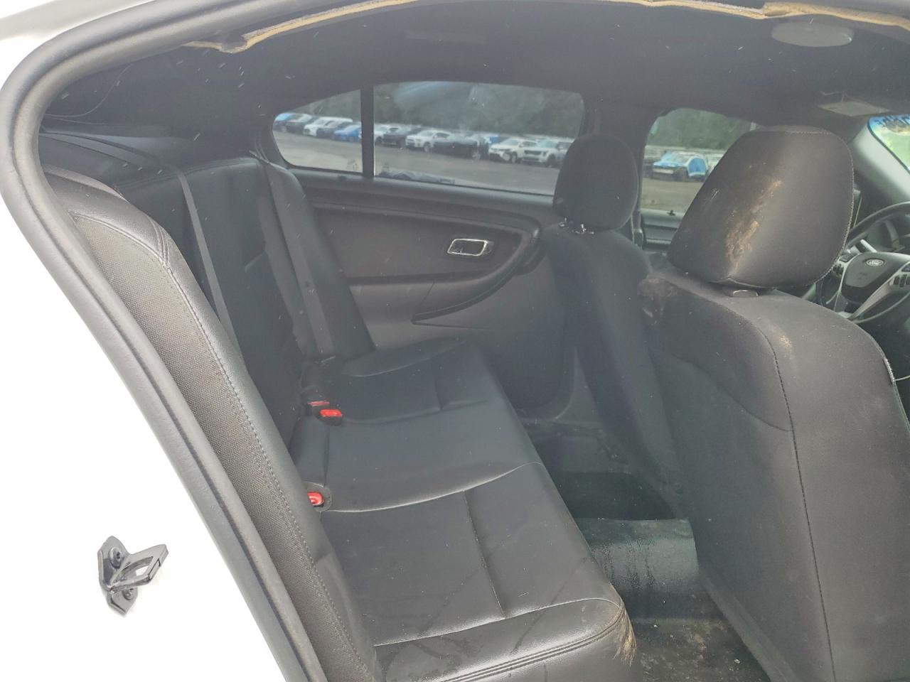 2014 Ford Taurus Police Interceptor White vin: 1FAHP2MK3EG166538