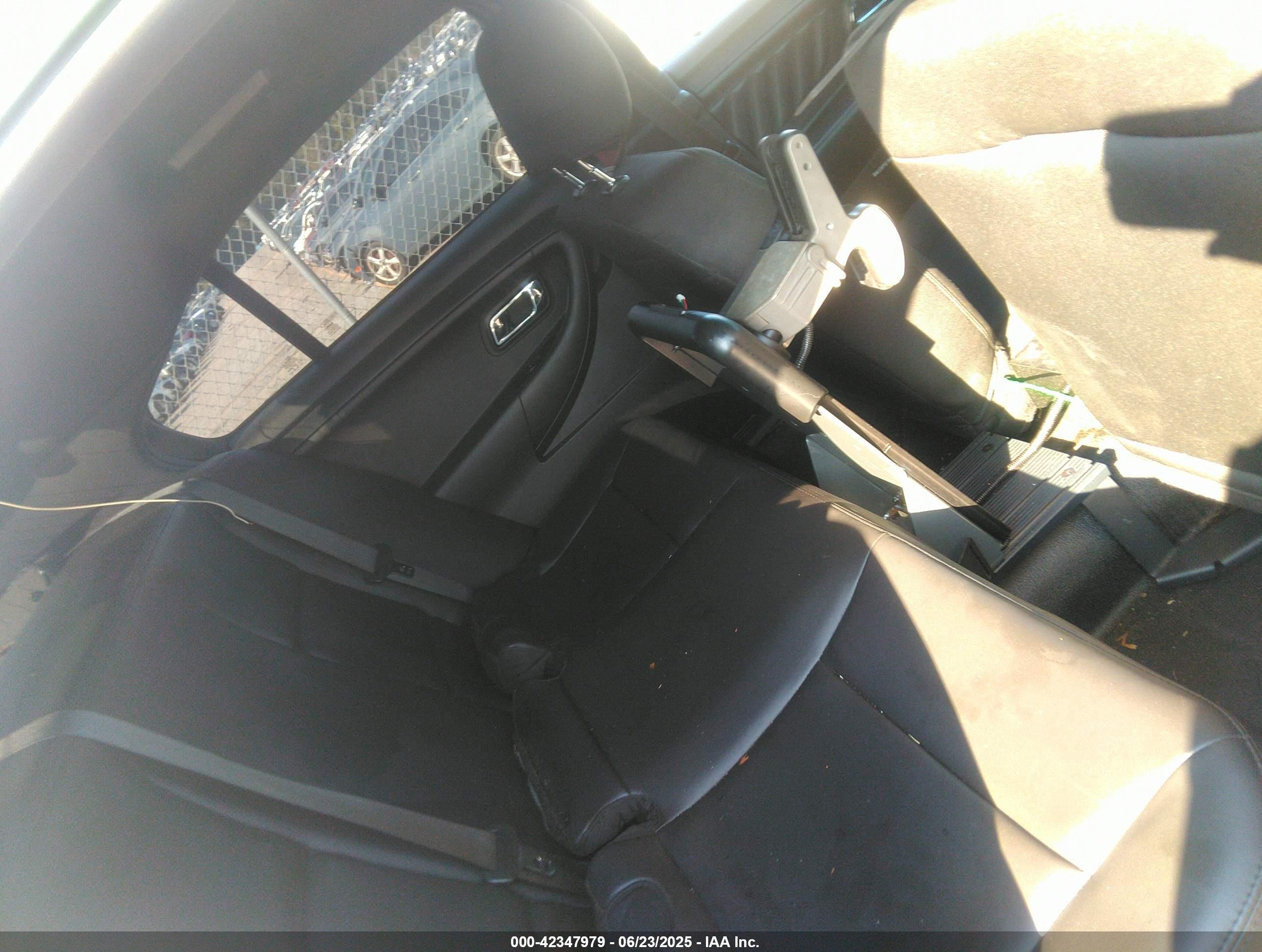 2015 Ford Police Interceptor   White vin: 1FAHP2MK3FG184832