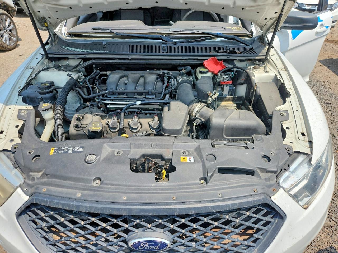 2013 Ford Taurus Police Interceptor Белый vin: 1FAHP2MK4DG218726