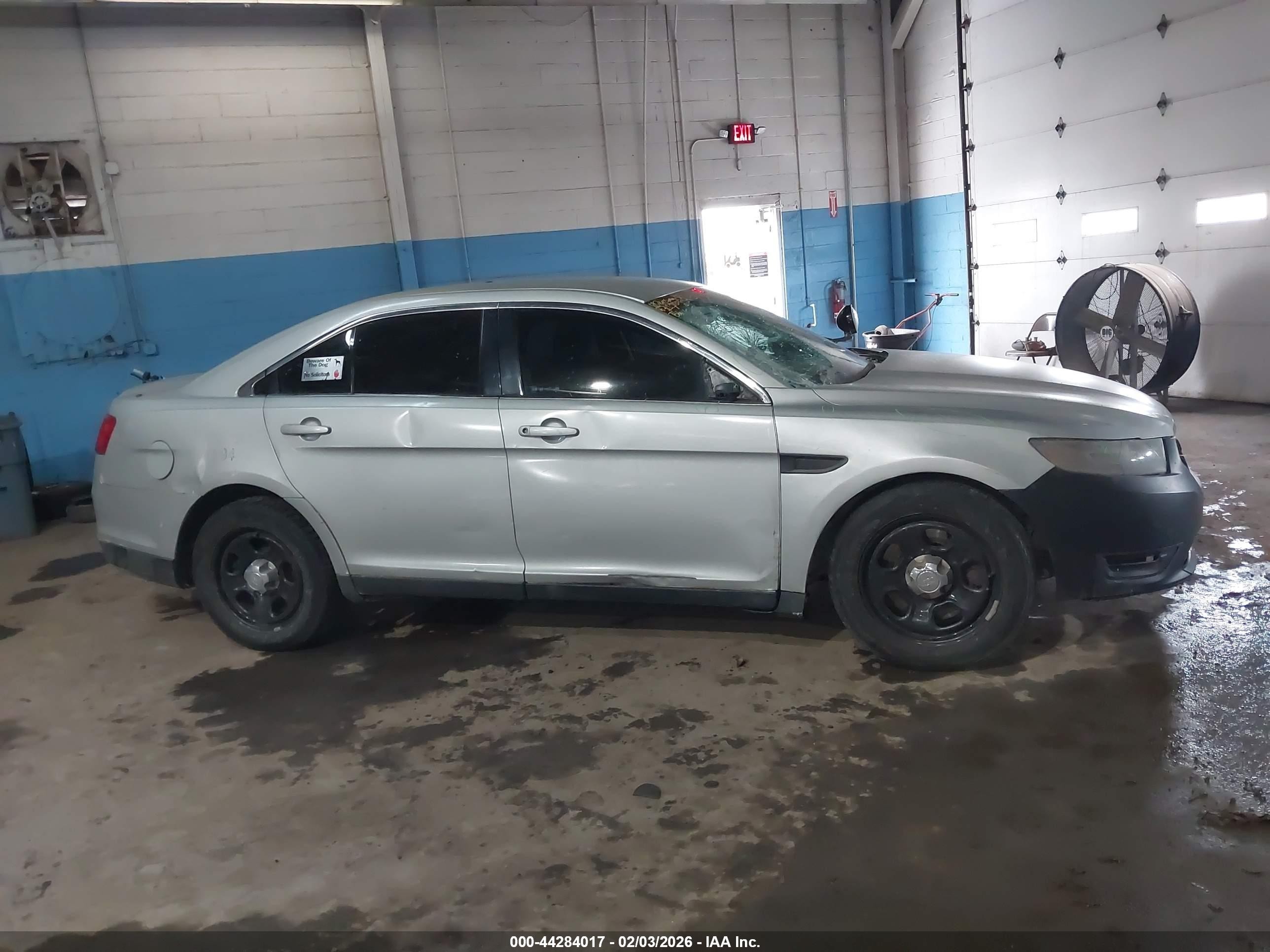 2014 Ford Police Interceptor   Silver vin: 1FAHP2MK4EG124119