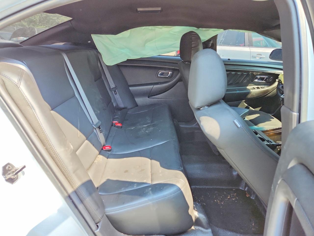2015 Ford Taurus Police Interceptor Белый vin: 1FAHP2MK4FG140855