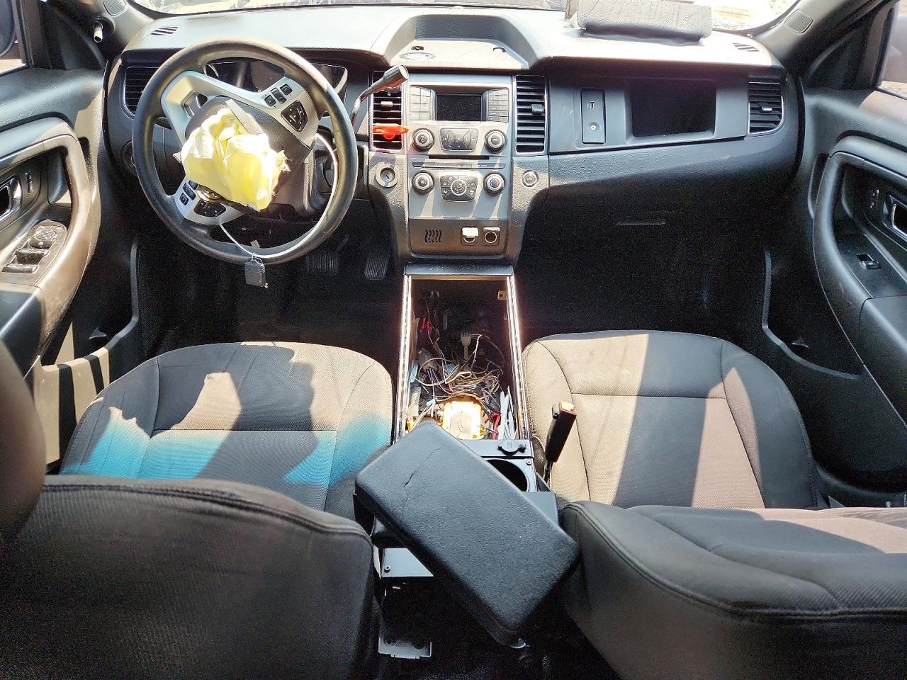 2015 Ford Taurus Police Interceptor Белый vin: 1FAHP2MK4FG140855
