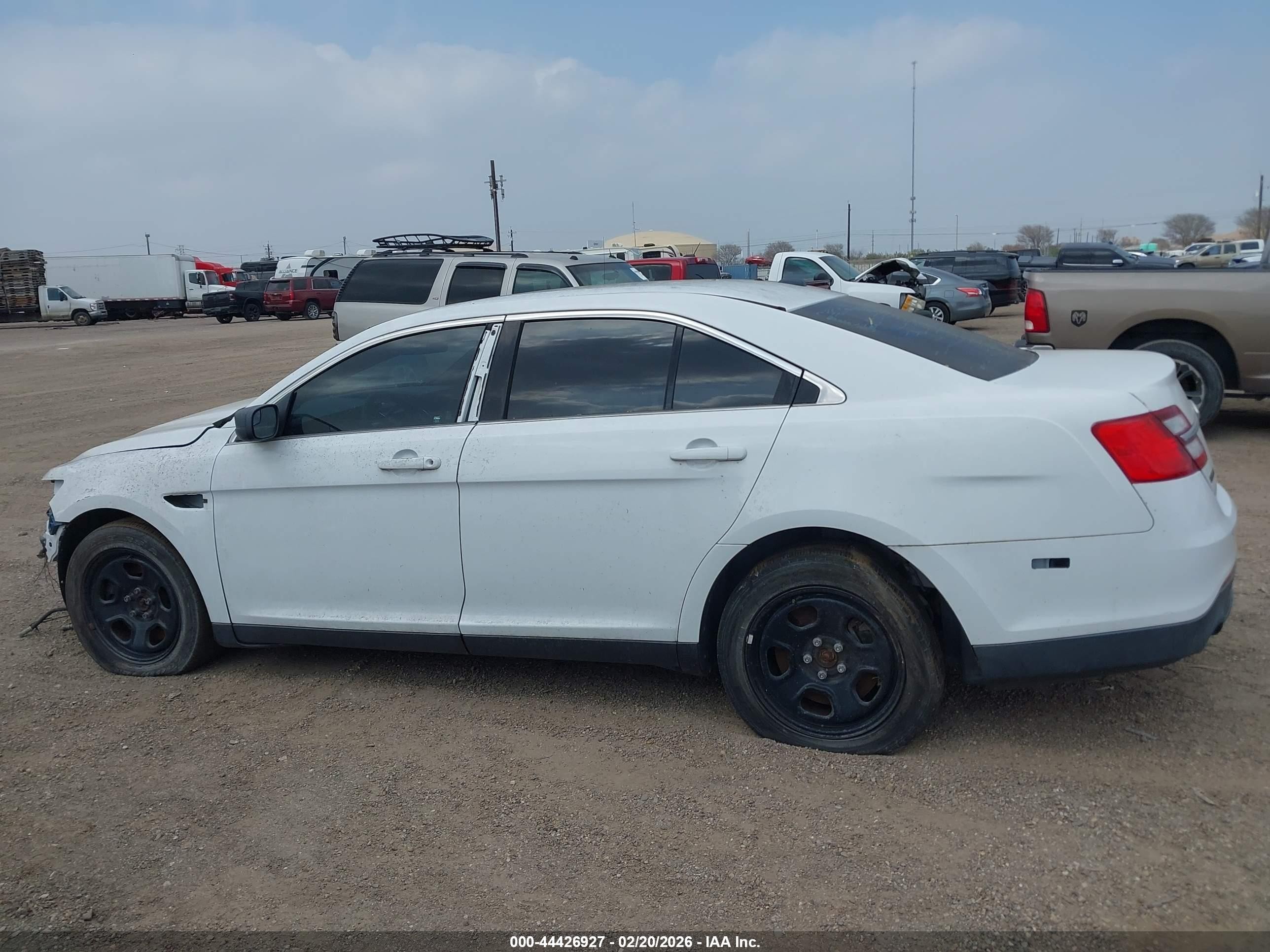 2015 Ford Police Interceptor   White vin: 1FAHP2MK4FG175749