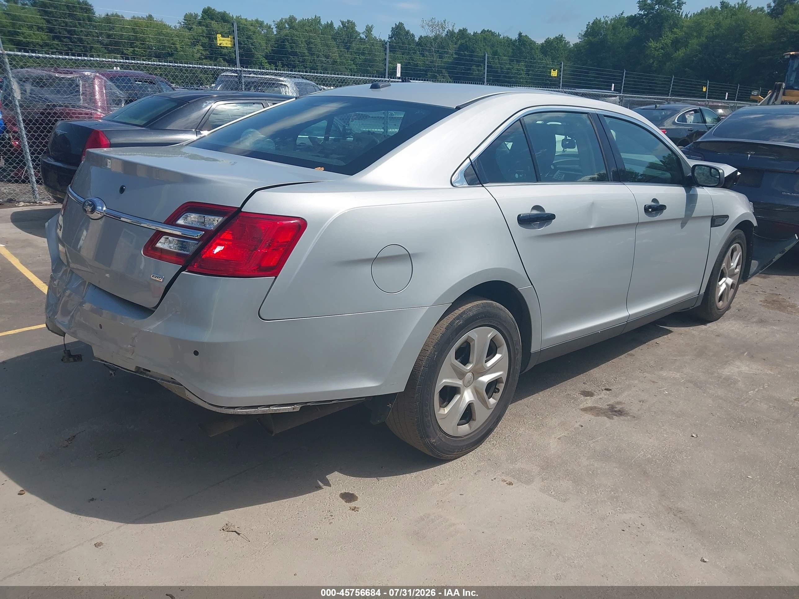 2016 Ford Police Interceptor Silver vin: 1FAHP2MK4GG155258