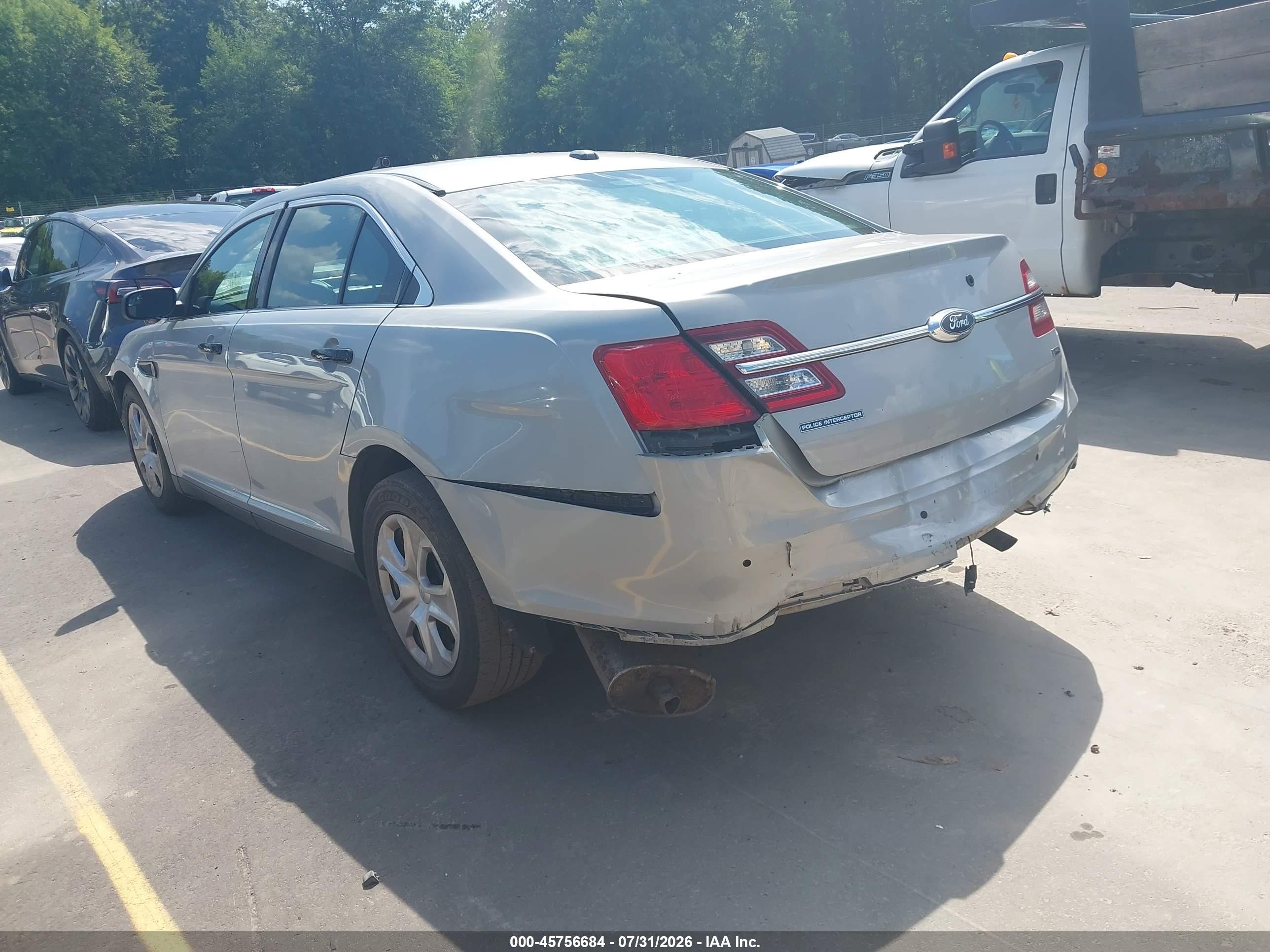2016 Ford Police Interceptor Silver vin: 1FAHP2MK4GG155258