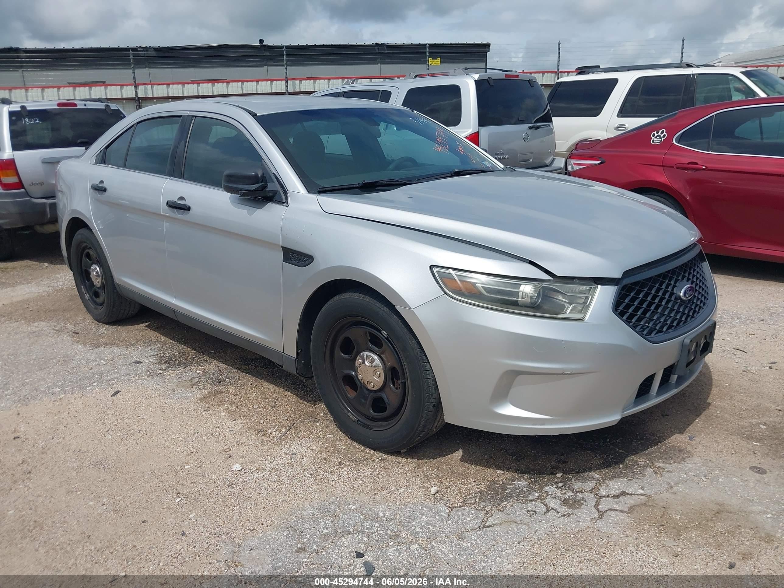 2014 Ford Police Interceptor   Silver vin: 1FAHP2MK5EG175144