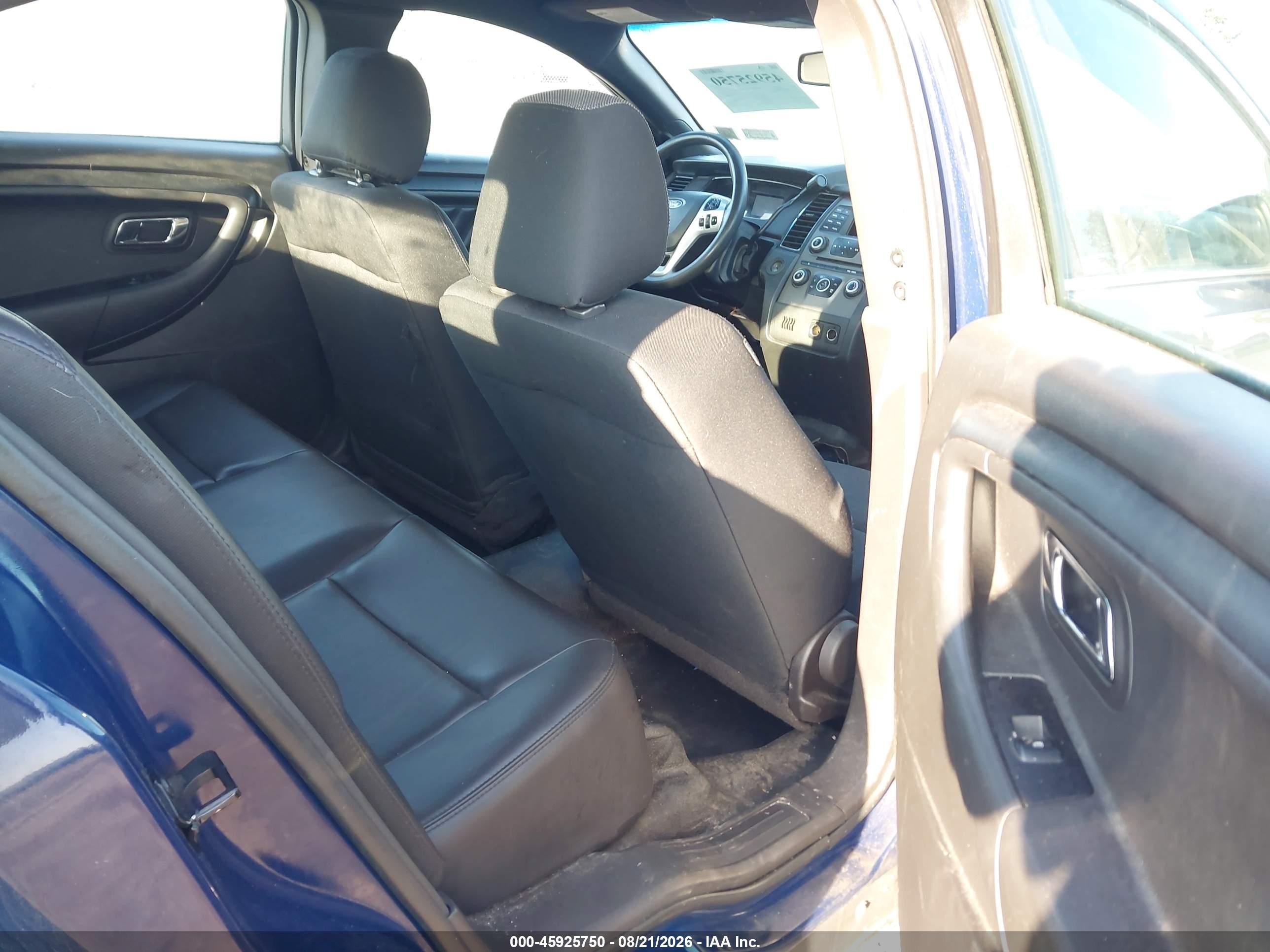 2014 Ford Police Interceptor   Blue vin: 1FAHP2MK5EG178674