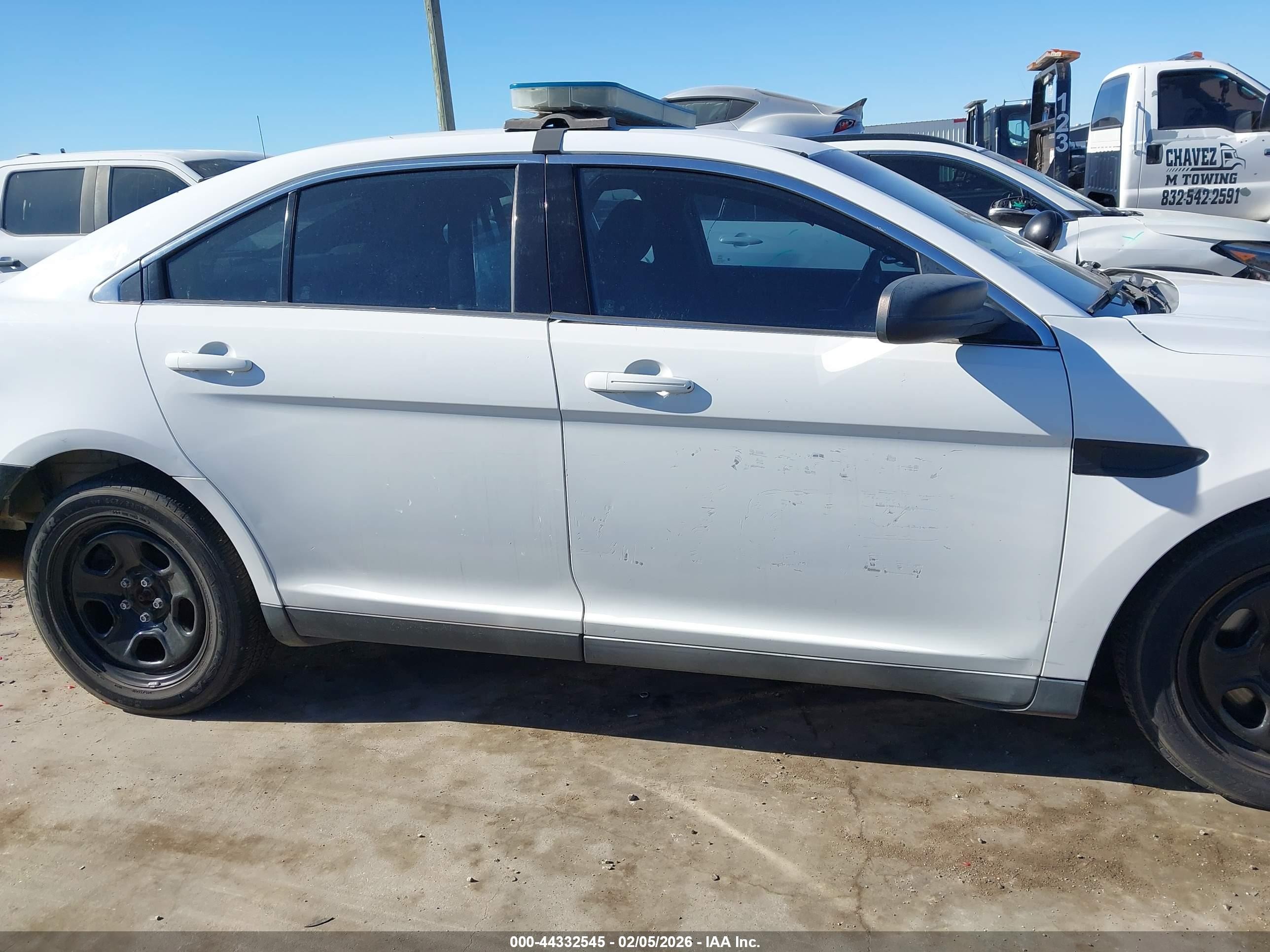 2015 Ford Police Interceptor   White vin: 1FAHP2MK5FG109310
