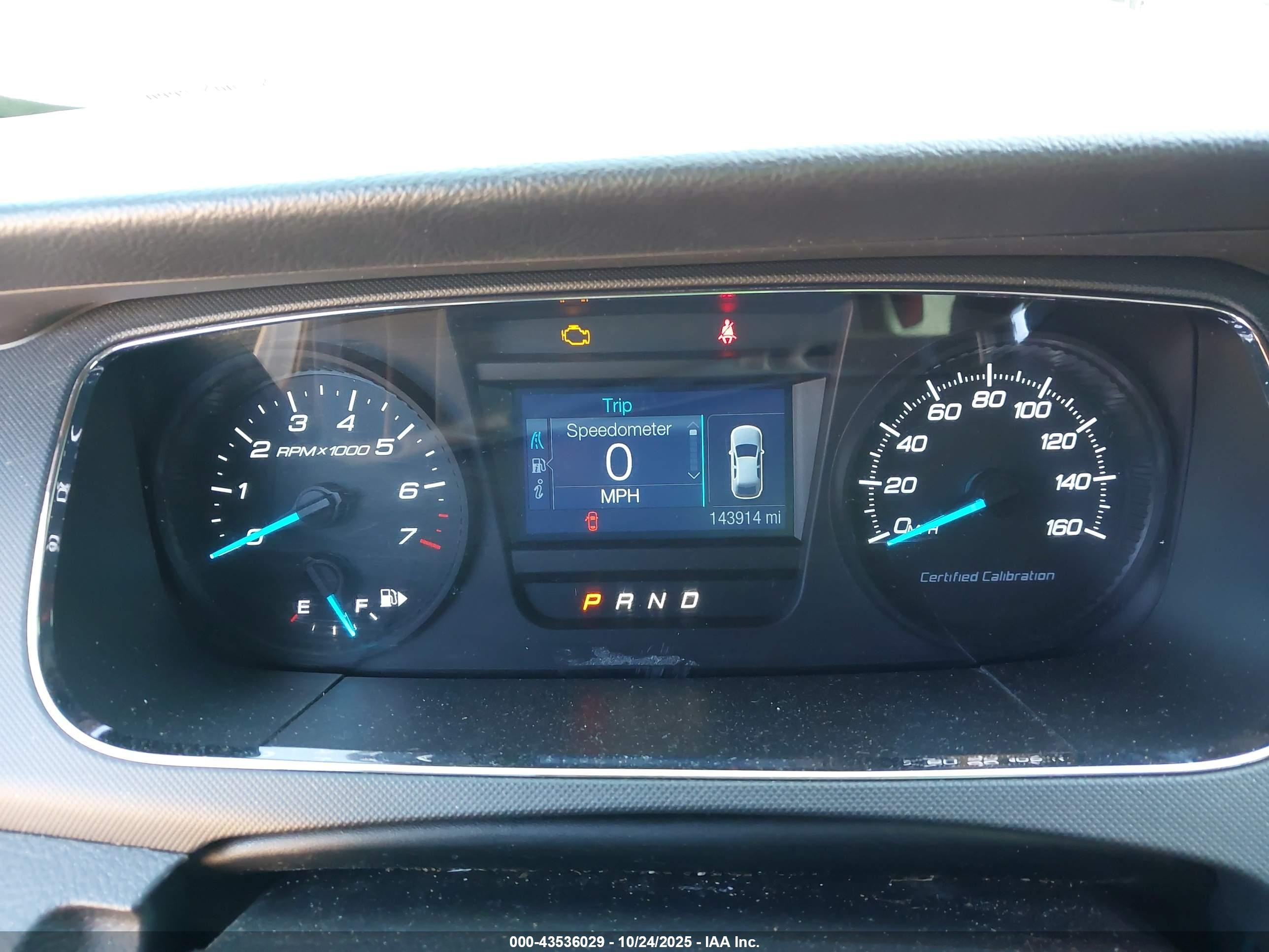 2015 Ford Police Interceptor   Silver vin: 1FAHP2MK5FG162069