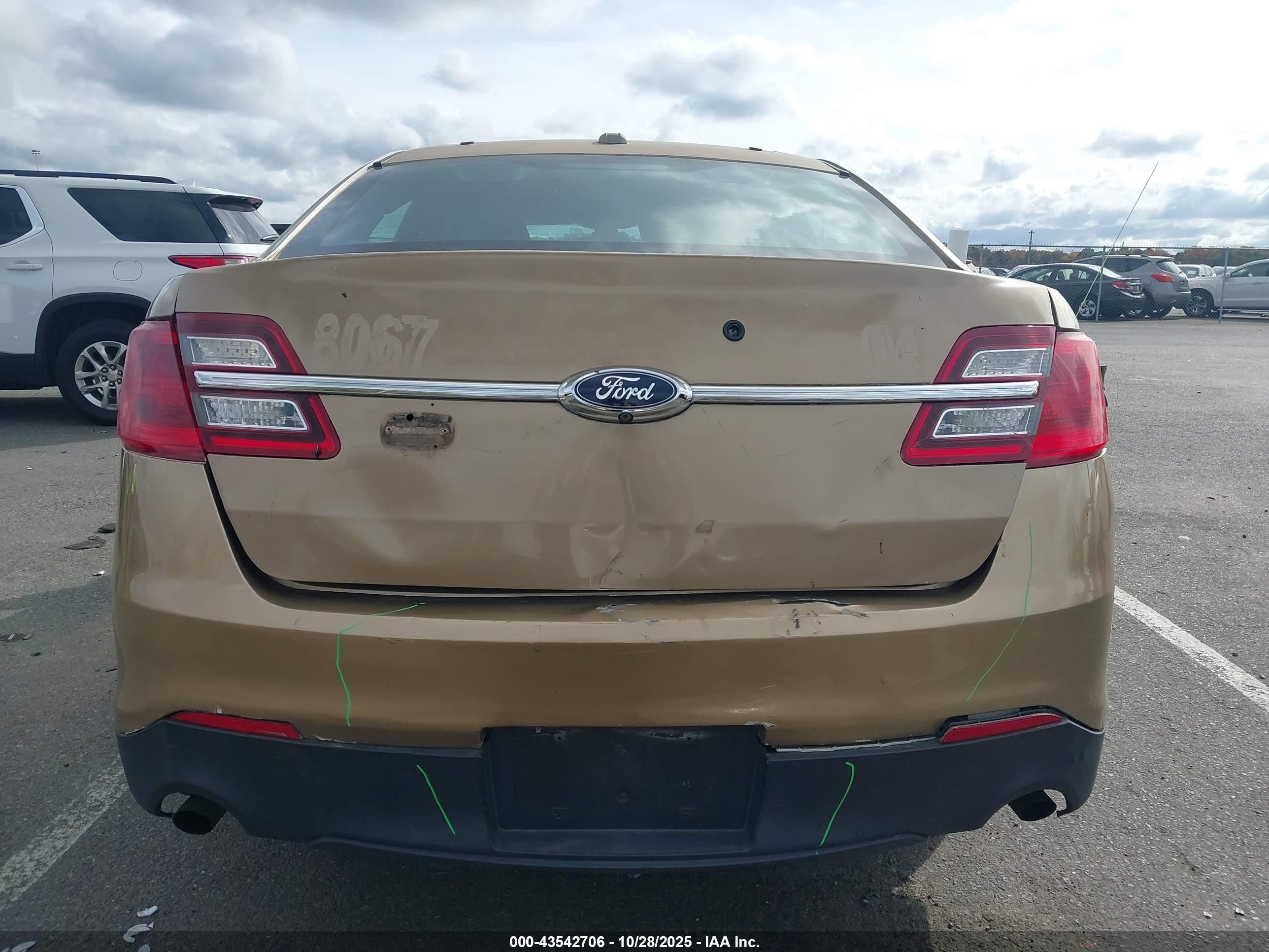 2015 Ford Police Interceptor   Gold vin: 1FAHP2MK5FG178529