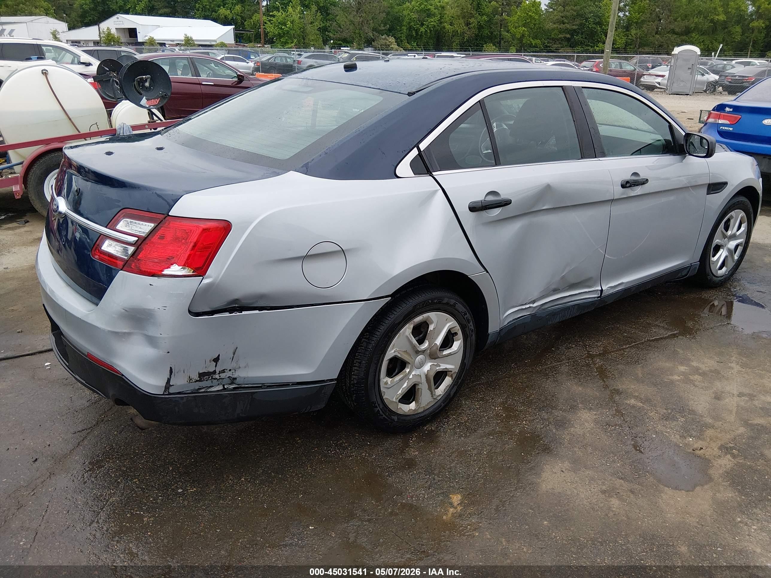 2014 Ford Police Interceptor   Gray vin: 1FAHP2MK6EG153704