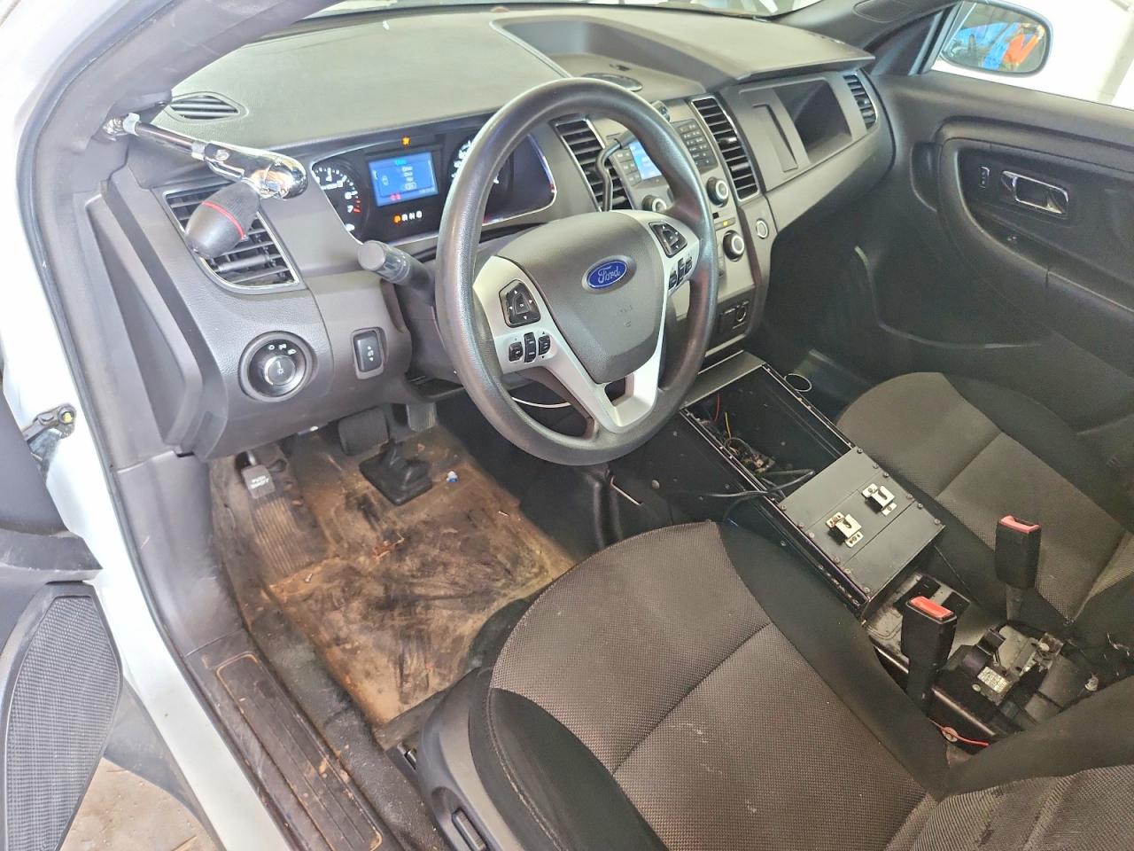 2015 Ford Taurus Police Interceptor Two Tone vin: 1FAHP2MK6FG119635