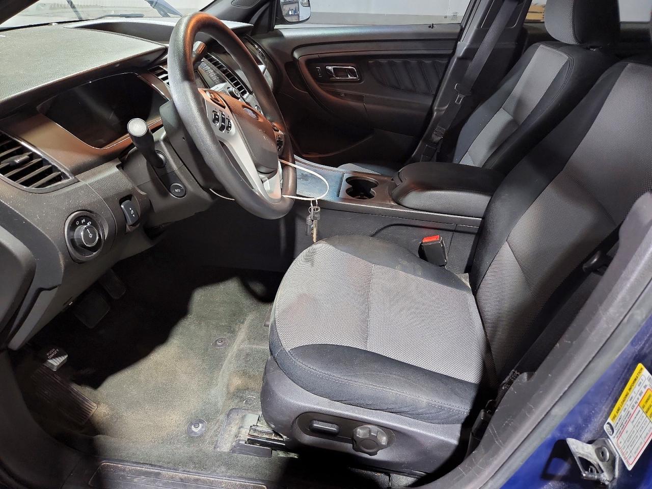2014 Ford Taurus Police Interceptor Blue vin: 1FAHP2MK7EG130027
