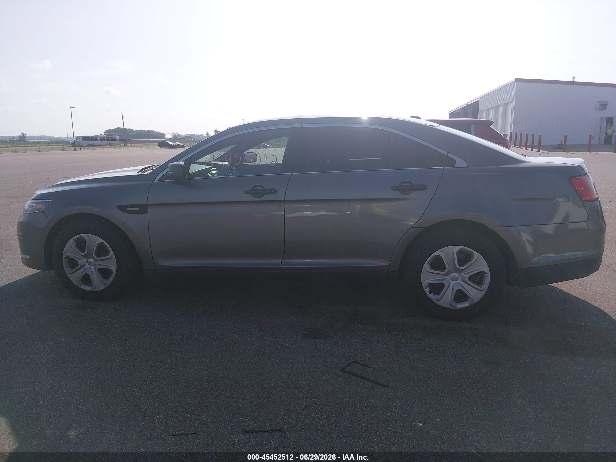 2015 Ford Police Interceptor   Gray vin: 1FAHP2MK7FG109132