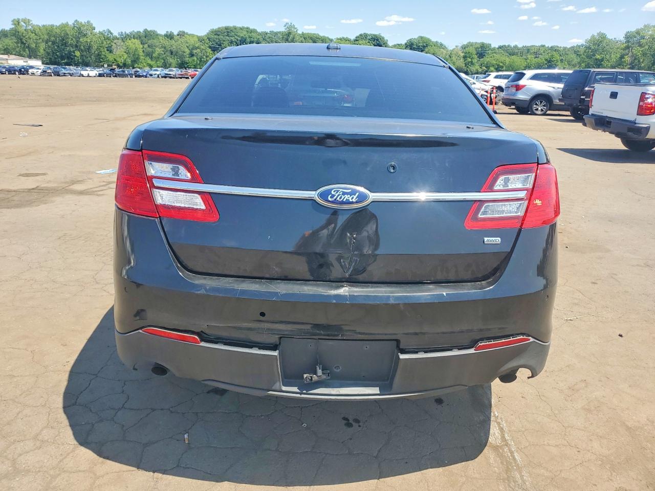 2015 Ford Taurus Limited Awd Черный vin: 1FAHP2MK7FG115027
