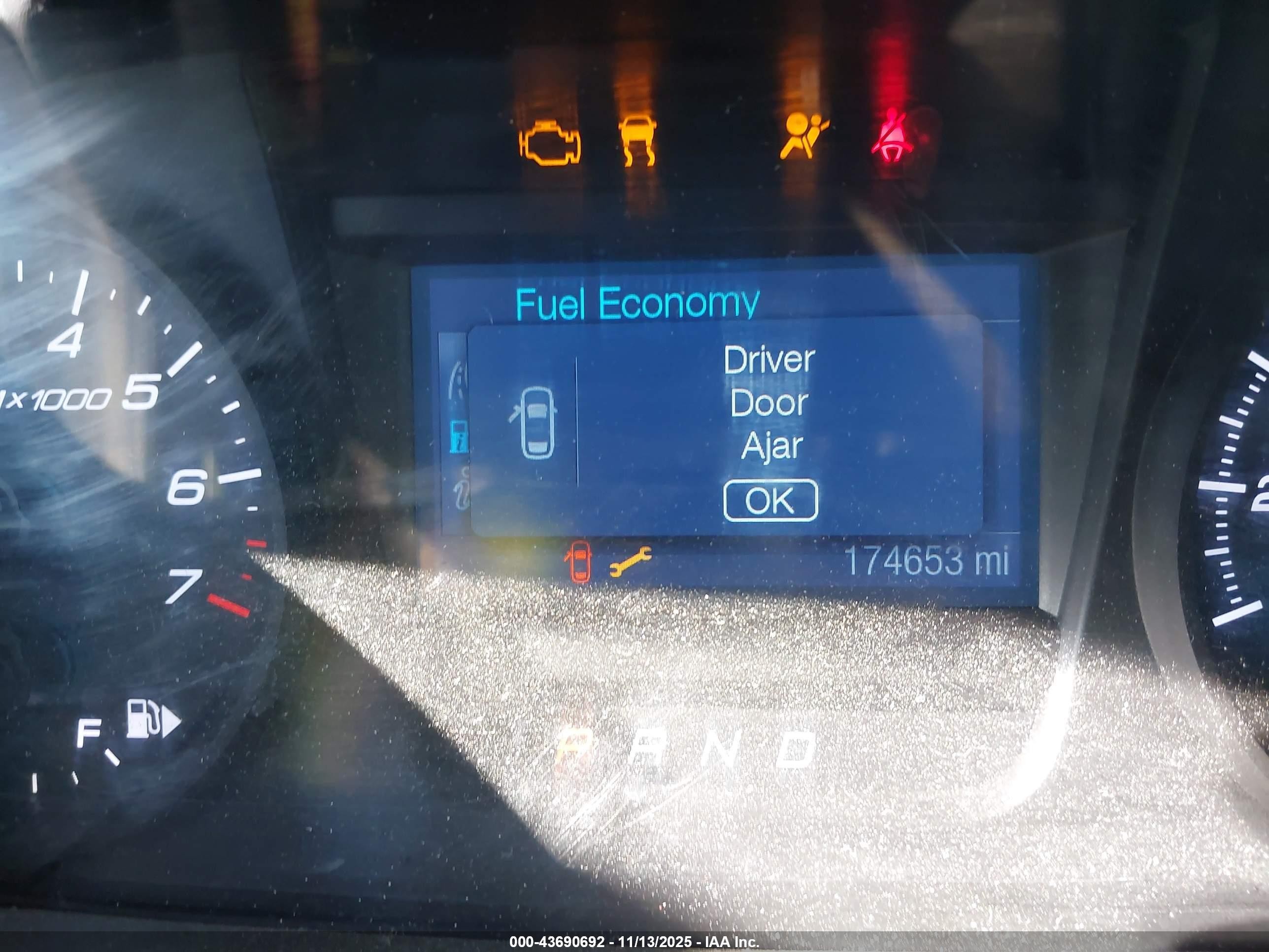 2015 Ford Police Interceptor   Silver vin: 1FAHP2MK8FG109253