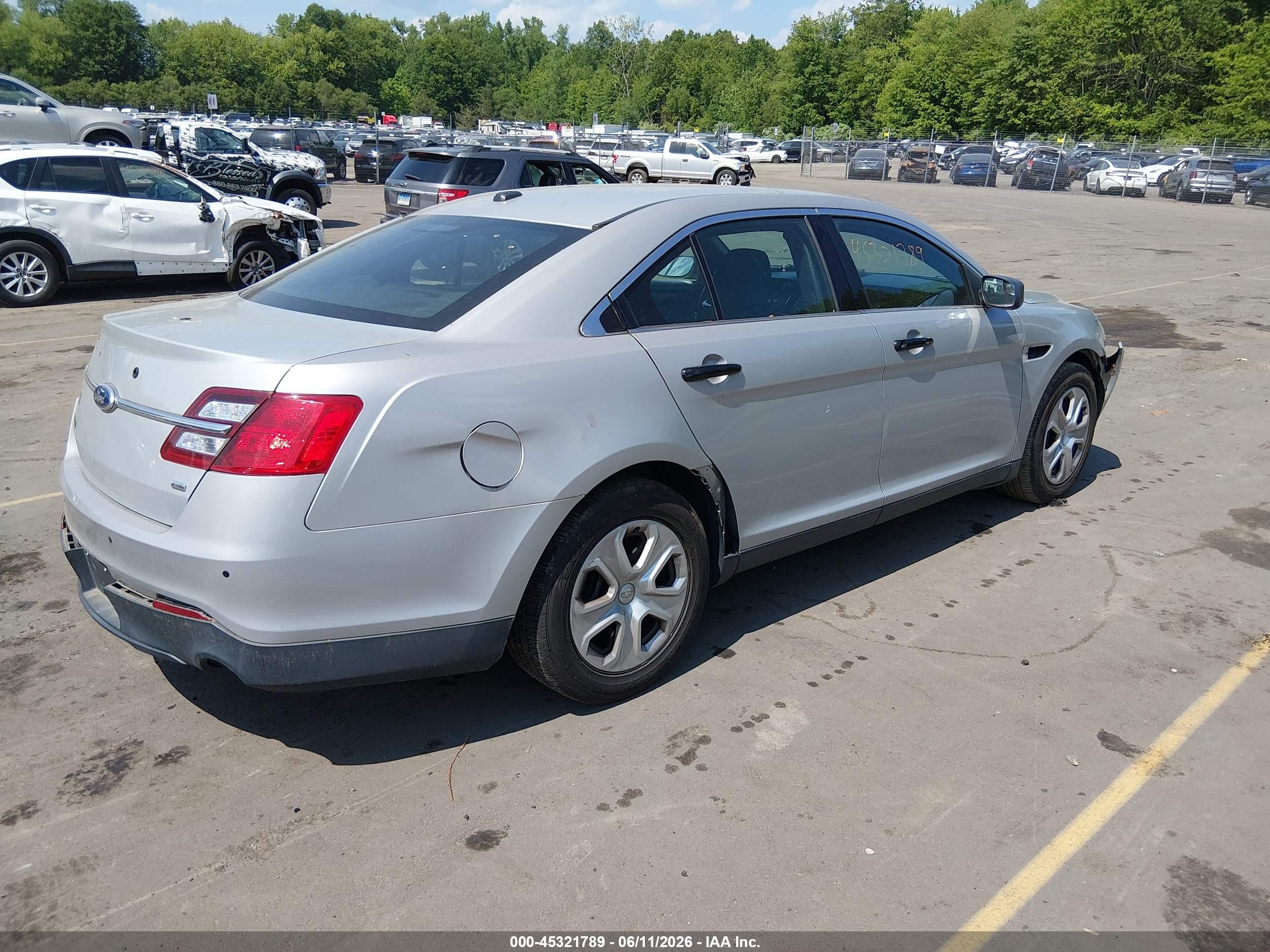 2015 Ford Police Interceptor   Gray vin: 1FAHP2MK8FG141099