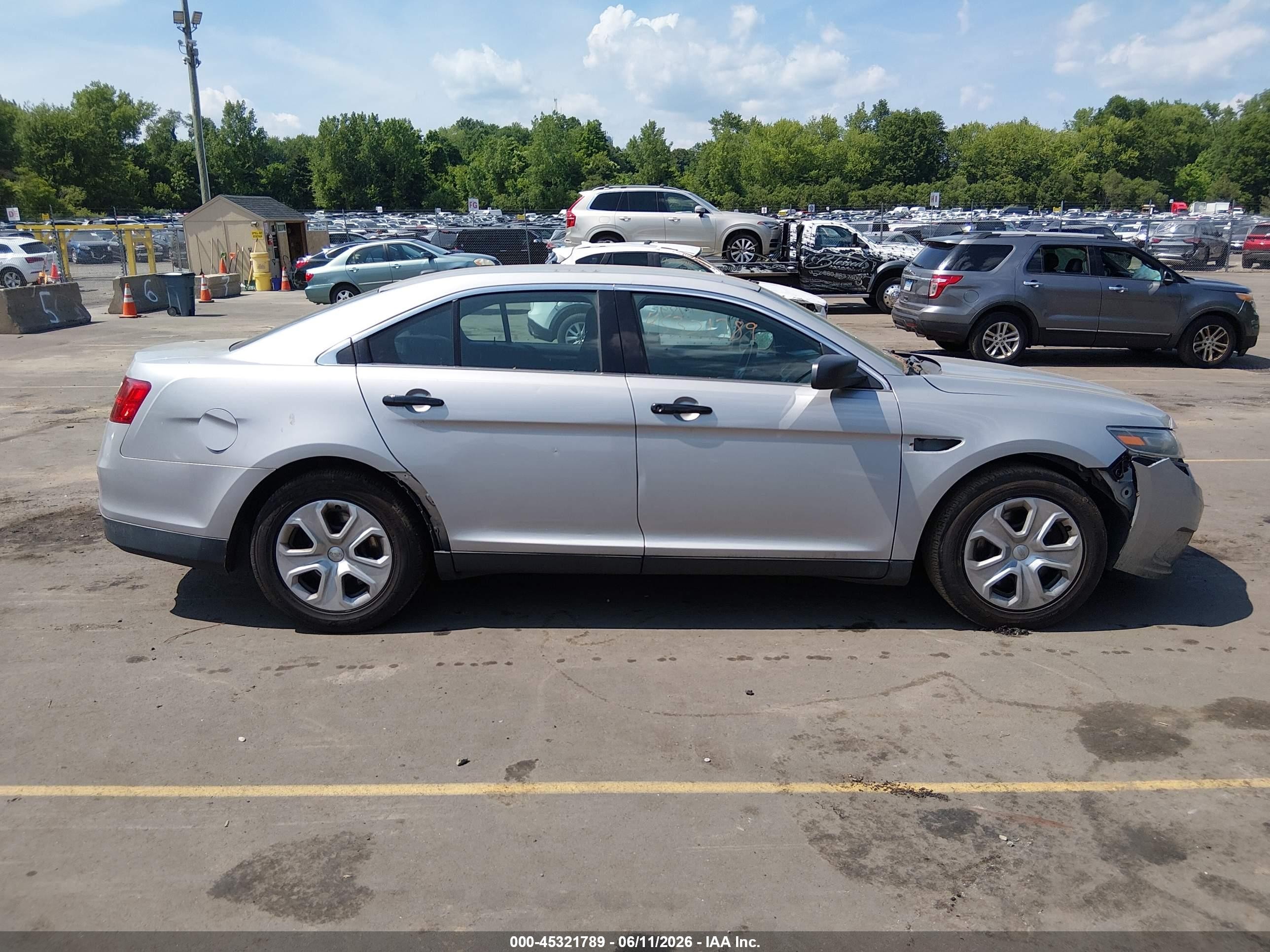 2015 Ford Police Interceptor   Gray vin: 1FAHP2MK8FG141099