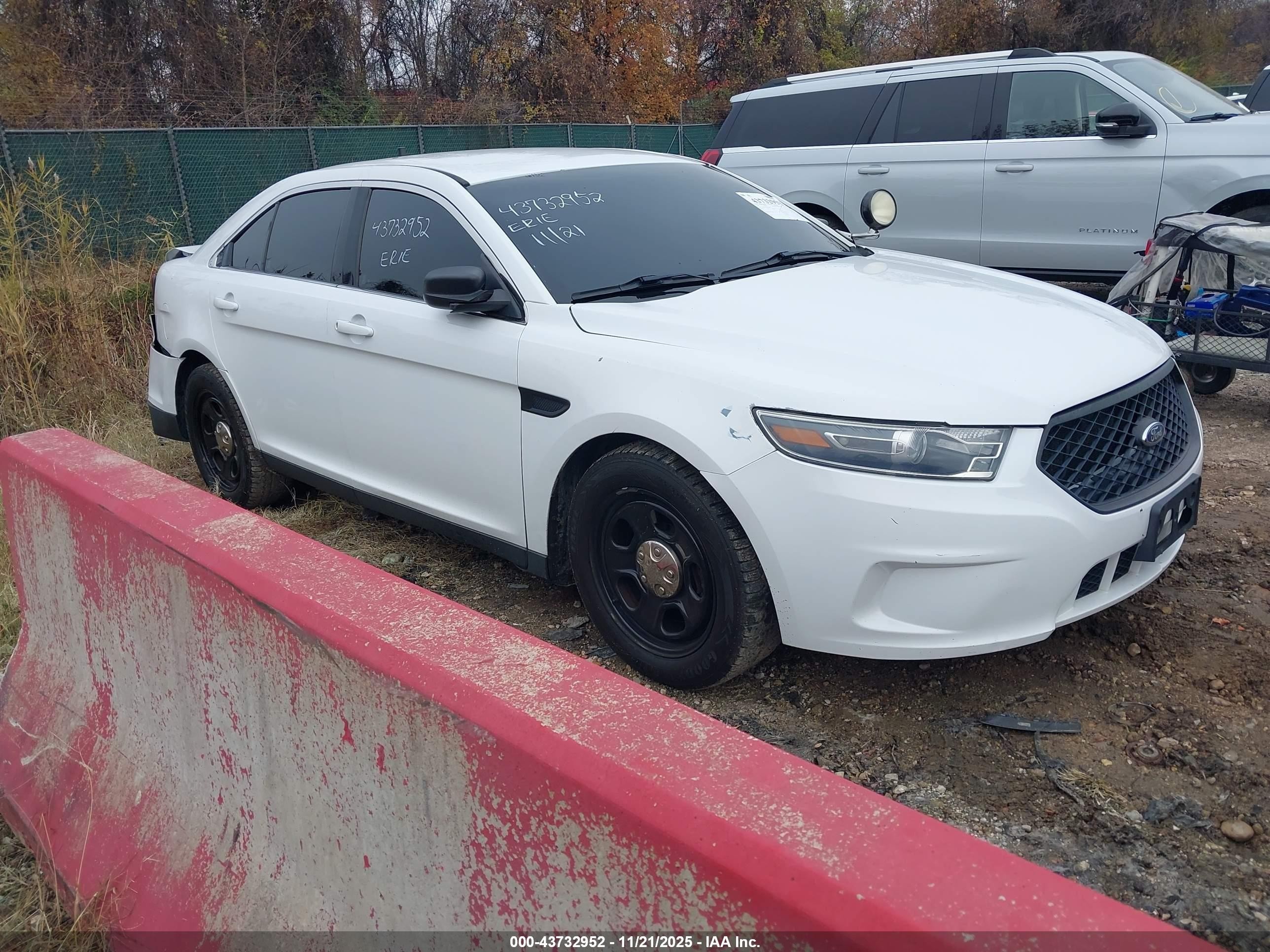 1FAHP2MK8FG145993