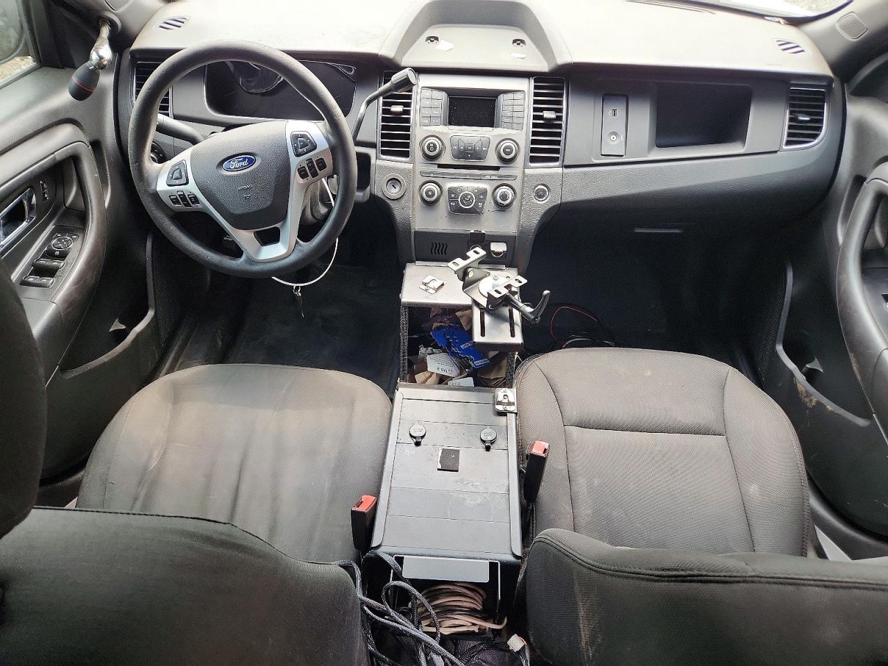 2015 Ford Taurus Police Interceptor White vin: 1FAHP2MK8FG176001