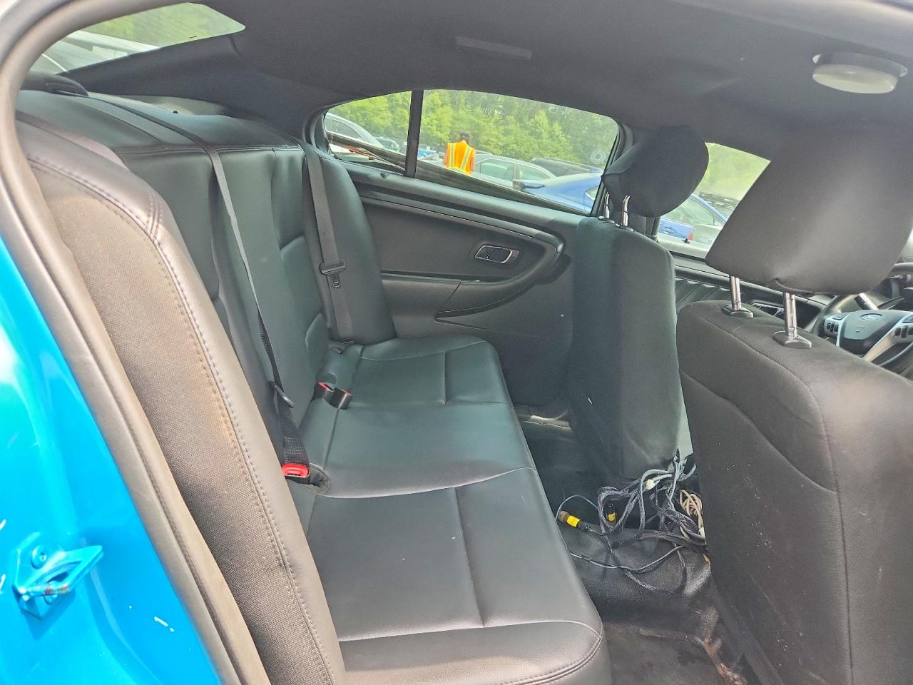 2015 Ford Taurus Police Interceptor White vin: 1FAHP2MK8FG176001