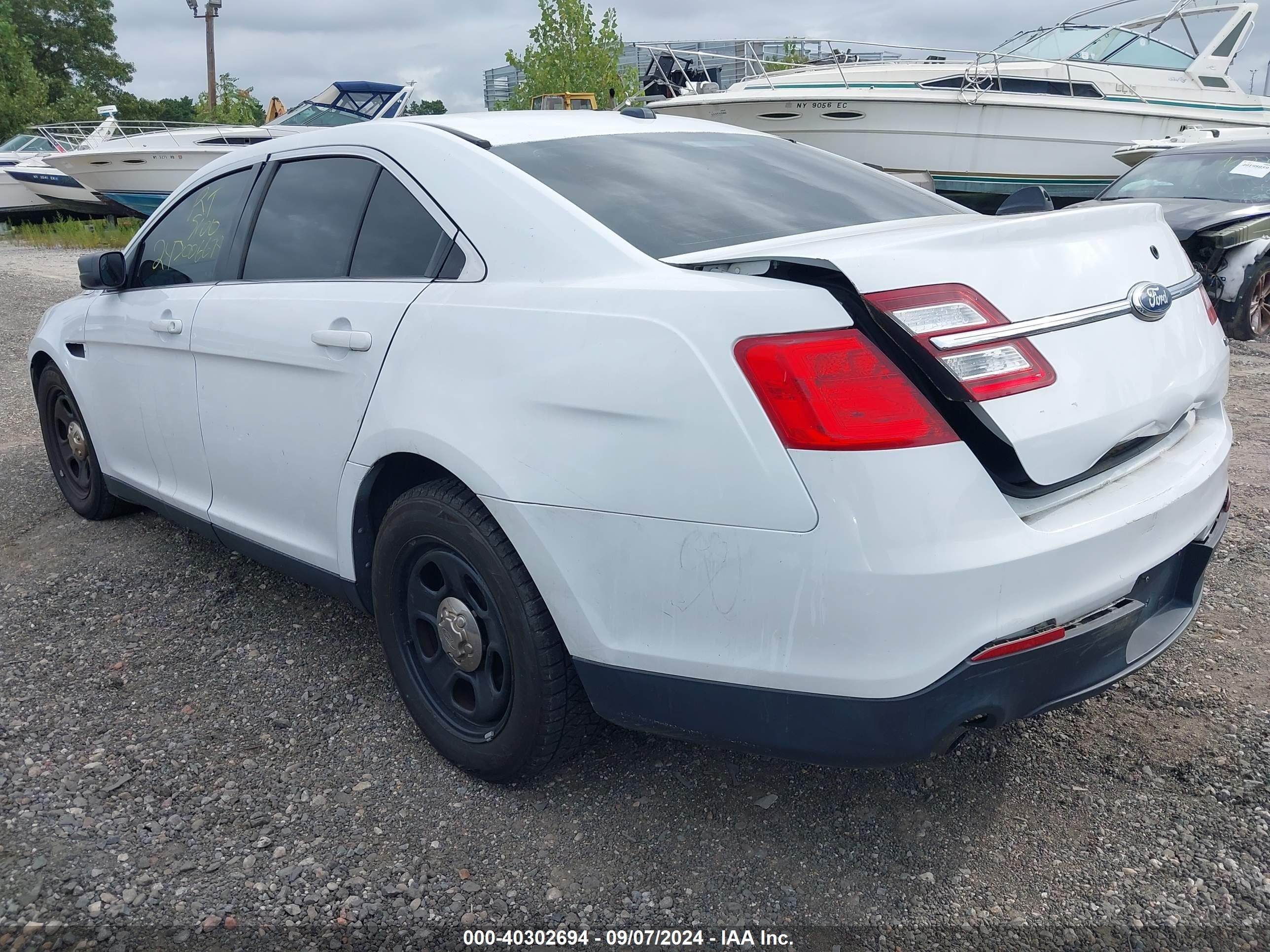 2014 Ford Police Interceptor   White vin: 1FAHP2MK9EG185837