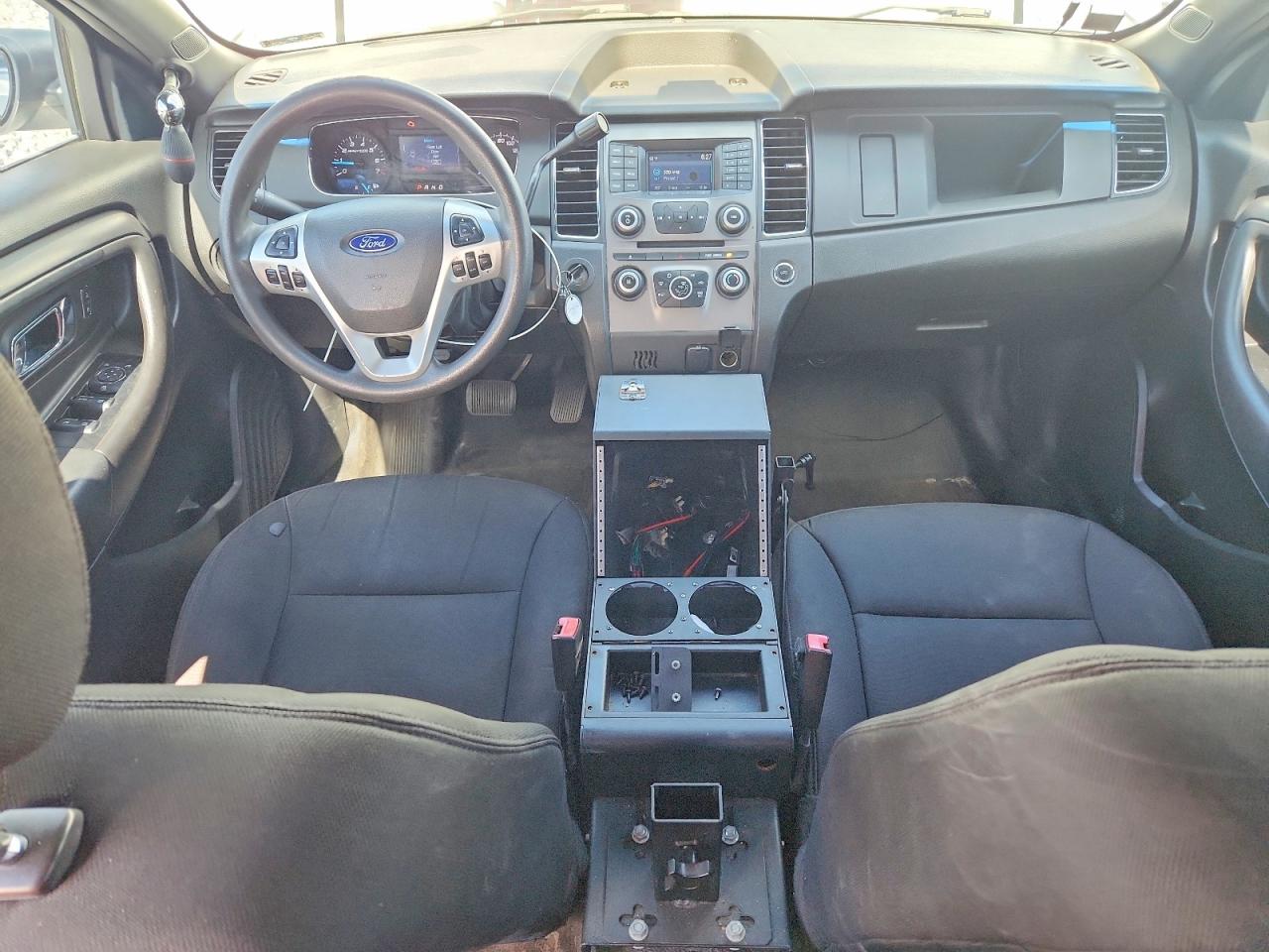 2015 Ford Taurus Police Interceptor White vin: 1FAHP2MK9FG135747