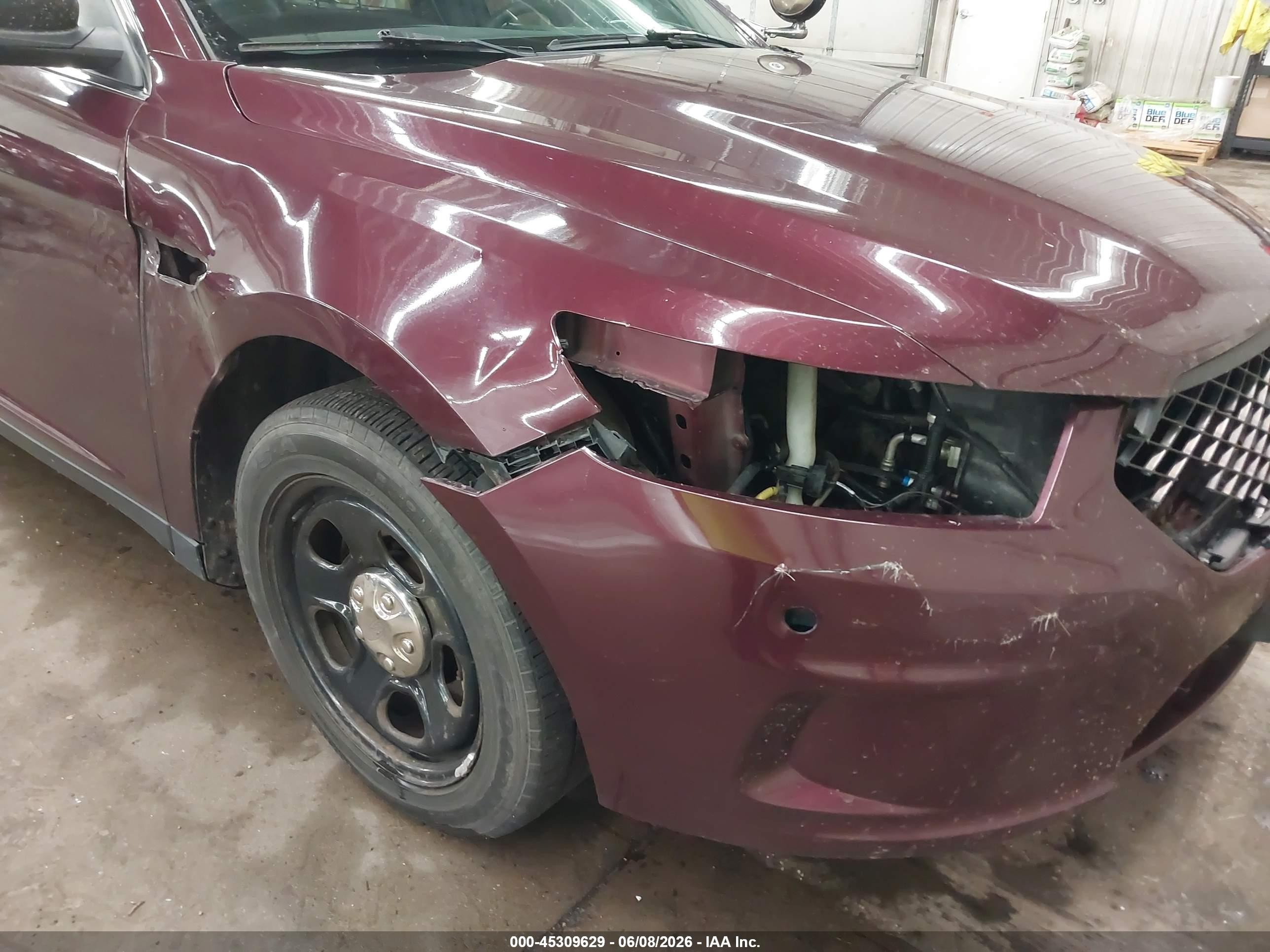 2015 Ford Police Interceptor Maroon vin: 1FAHP2MK9FG150362