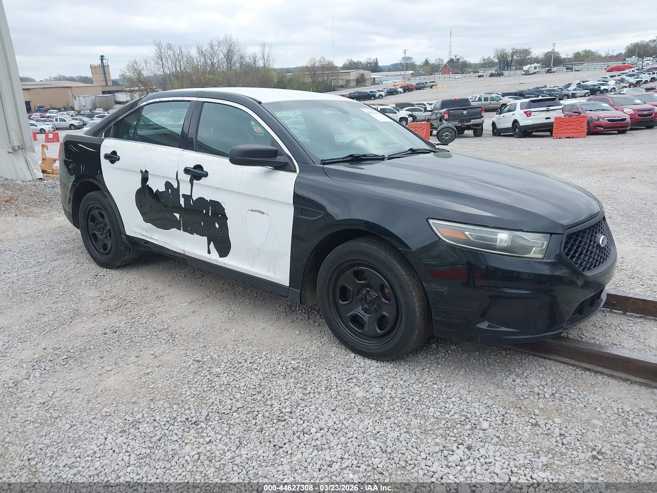 2015 Ford Police Interceptor   Black vin: 1FAHP2MKXFG124286