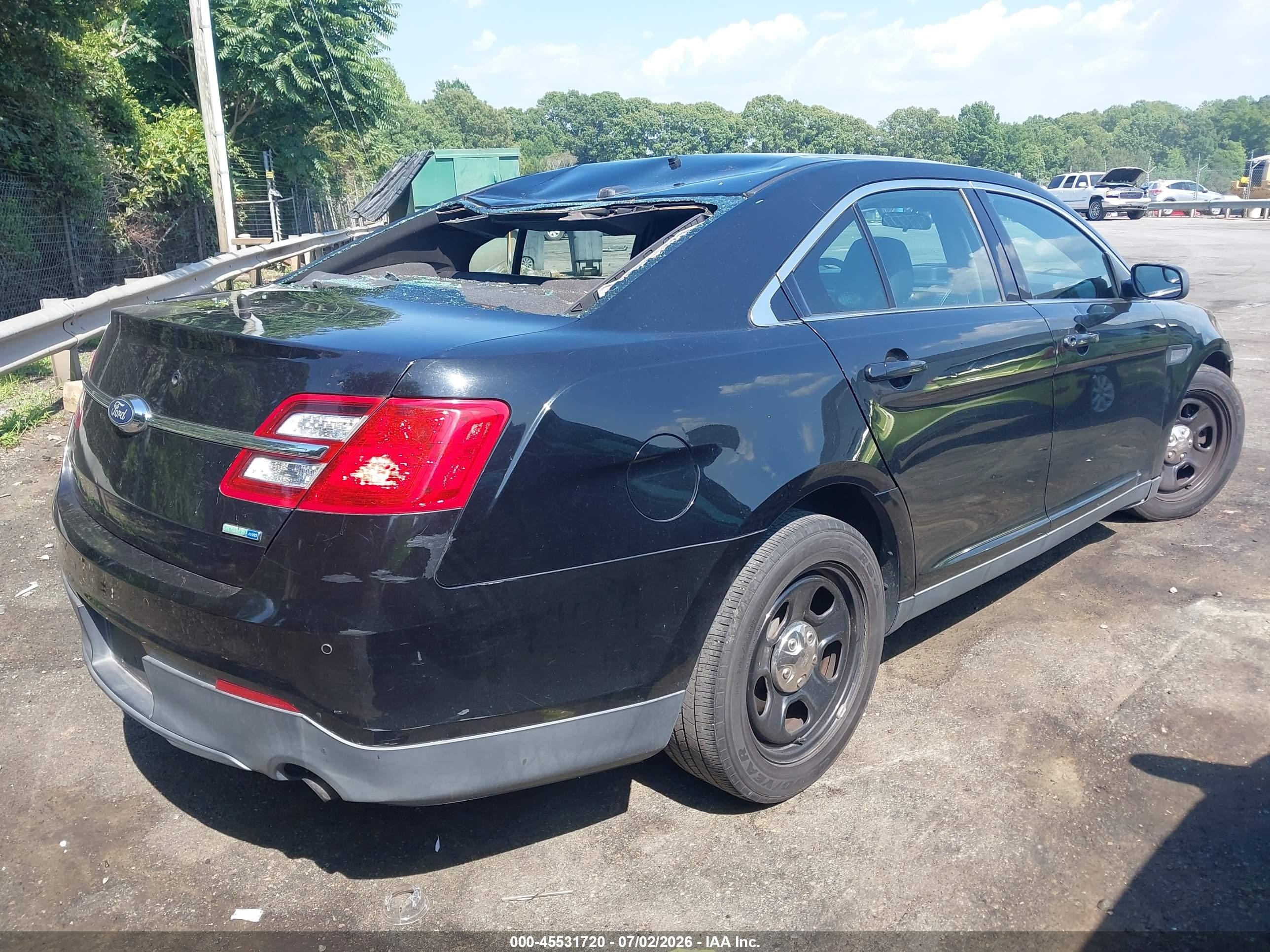 2014 Ford Police Interceptor   Black vin: 1FAHP2MT2EG124628