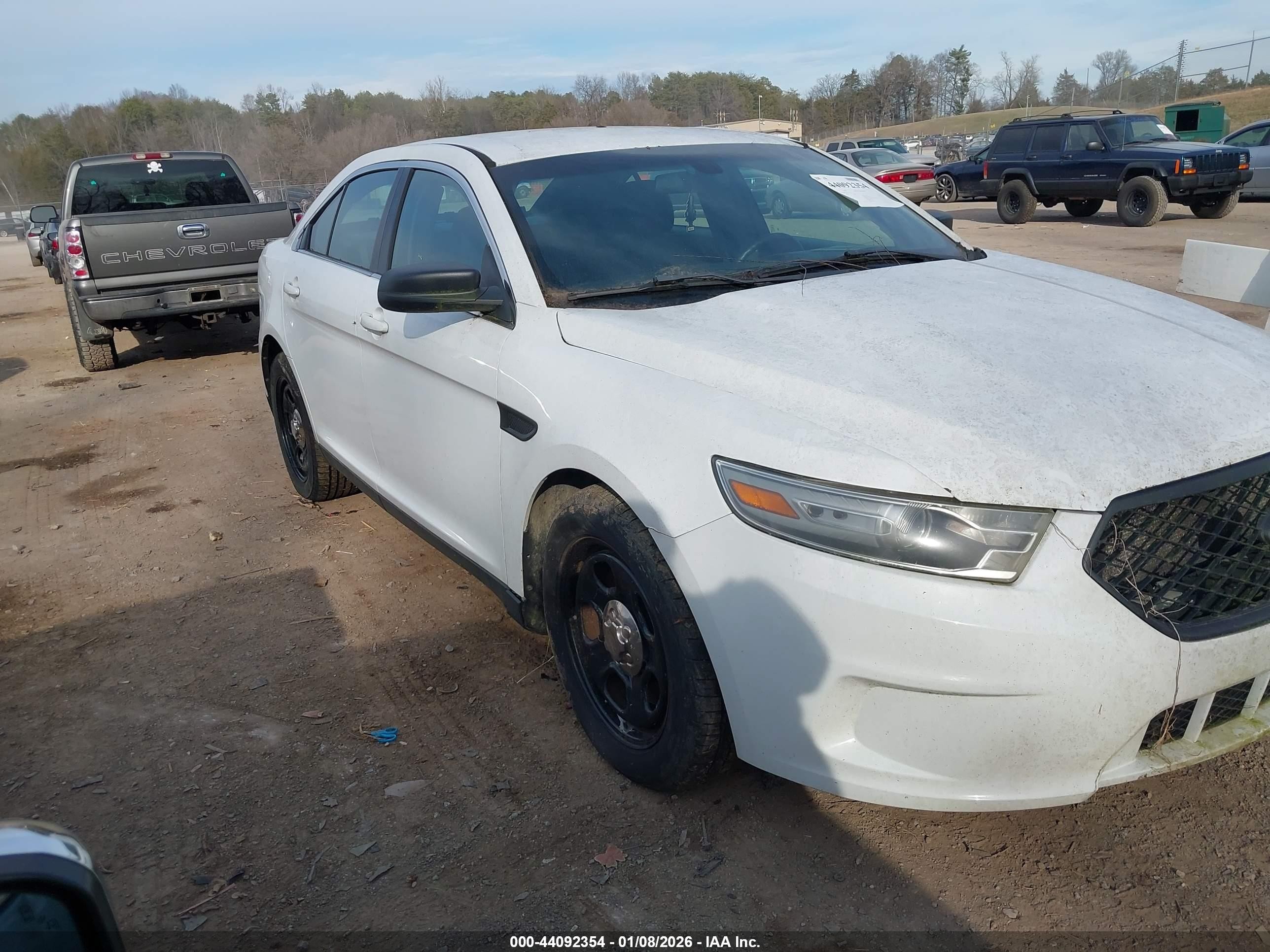 2014 Ford Police Interceptor   Белый vin: 1FAHP2MT5EG155159