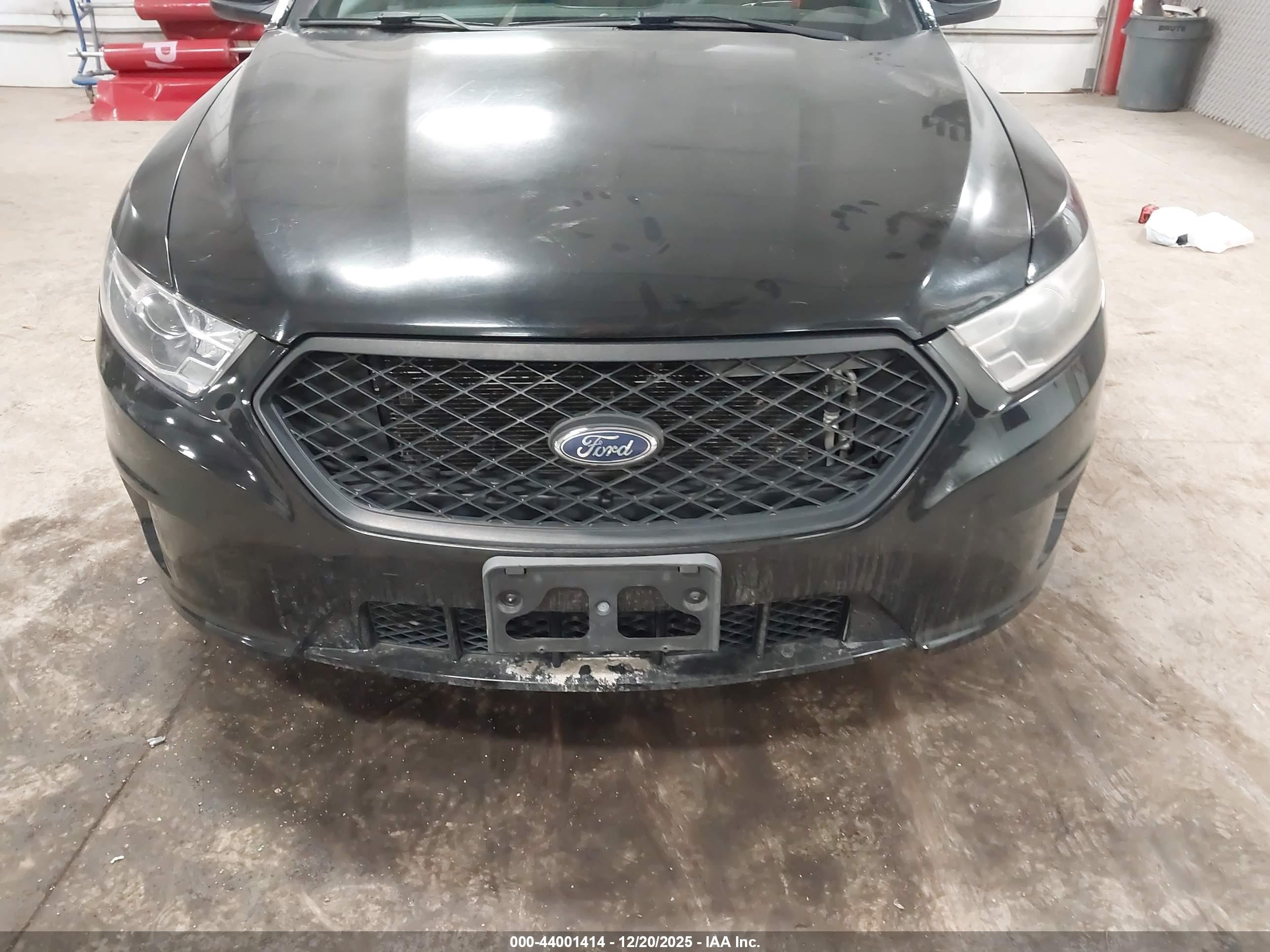2015 Ford Police Interceptor   Black vin: 1FAHP2MTXFG121185