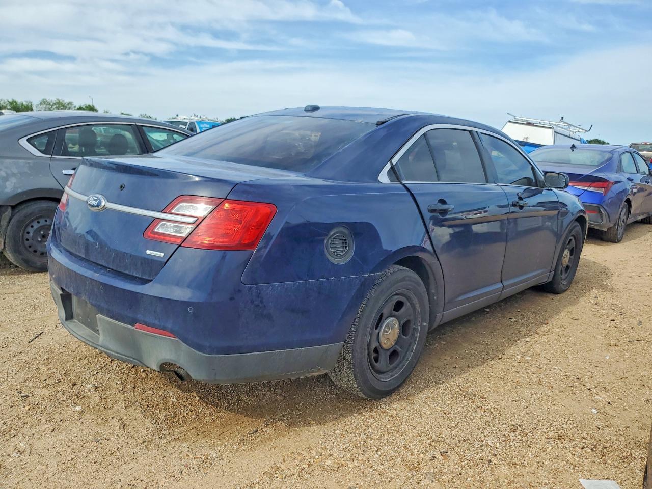 2015 Ford Taurus Police Interceptor Blue vin: 1FAHP2MTXFG146362