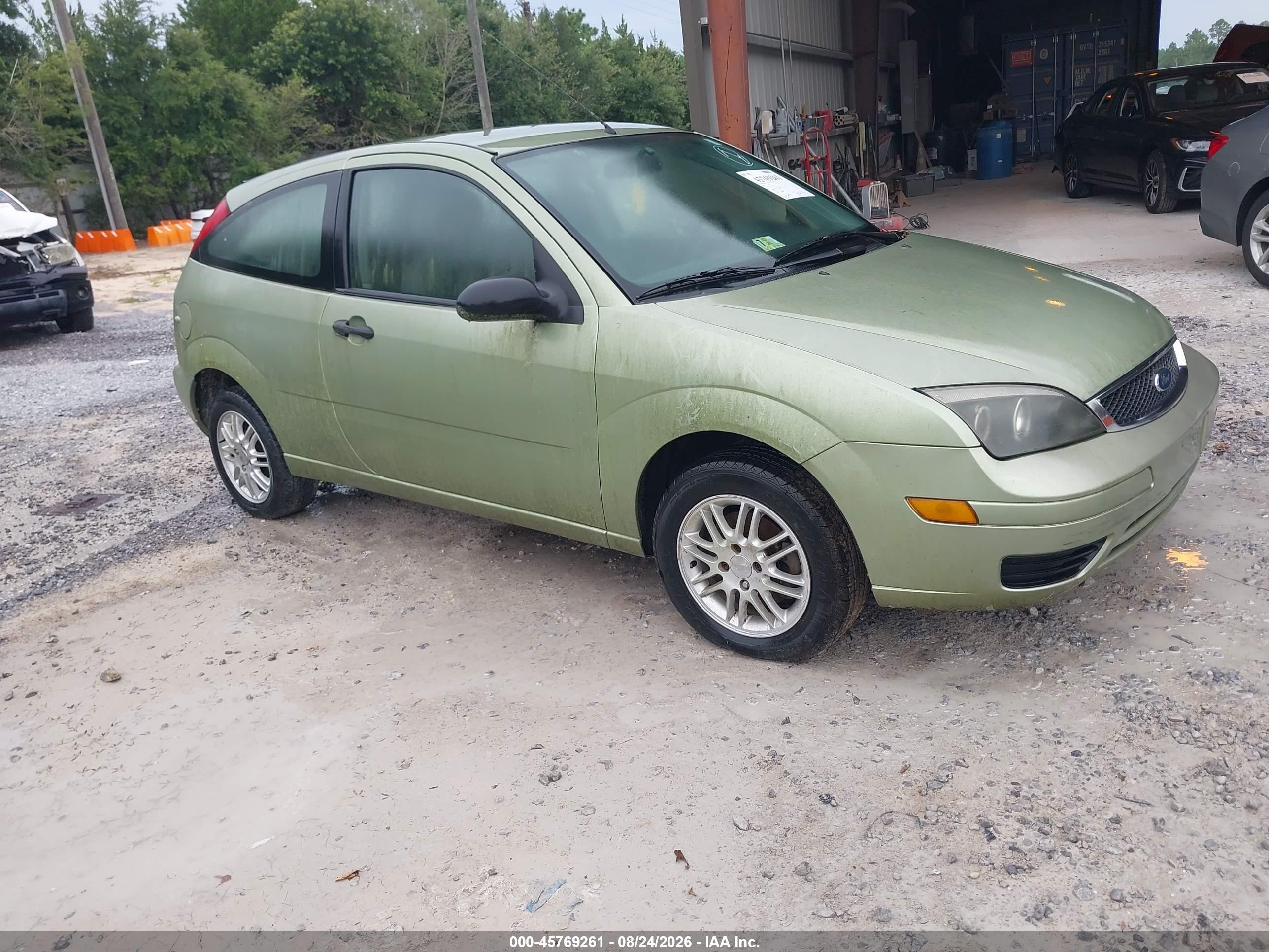 2007 Ford Focus S/se/ses Green vin: 1FAHP31N47W197018