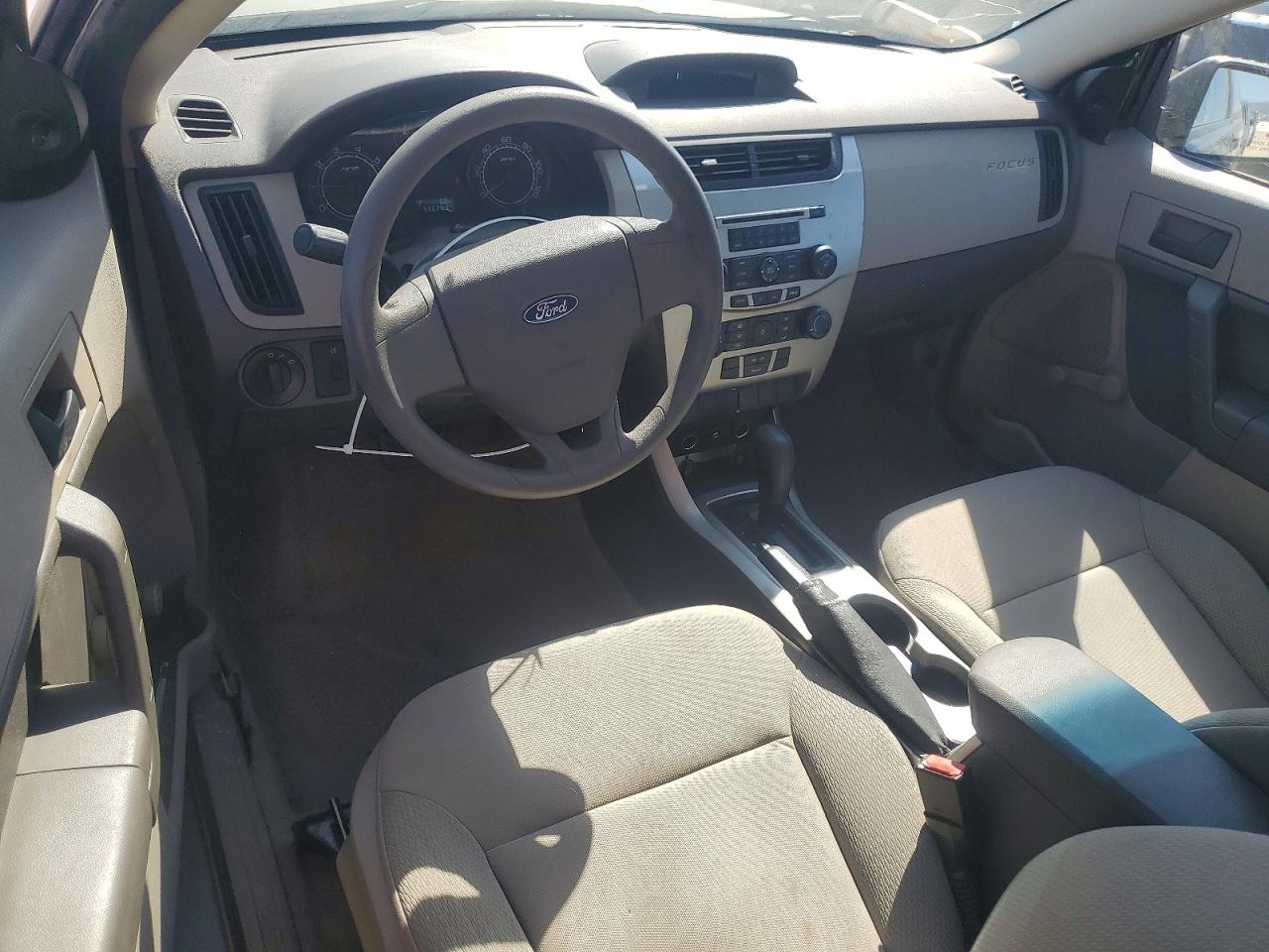 2008 Ford Focus S/se Gray vin: 1FAHP32N18W216804