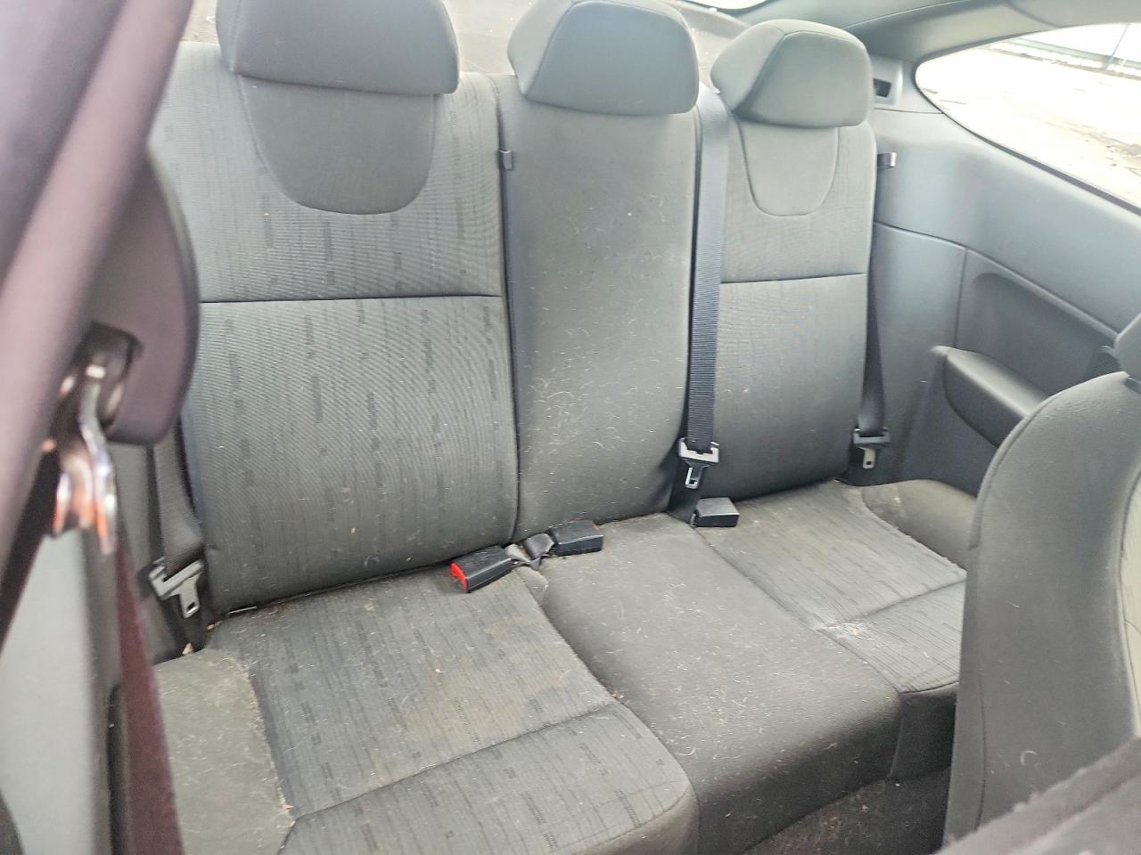 2009 Ford Focus Se Silver vin: 1FAHP32N39W190885