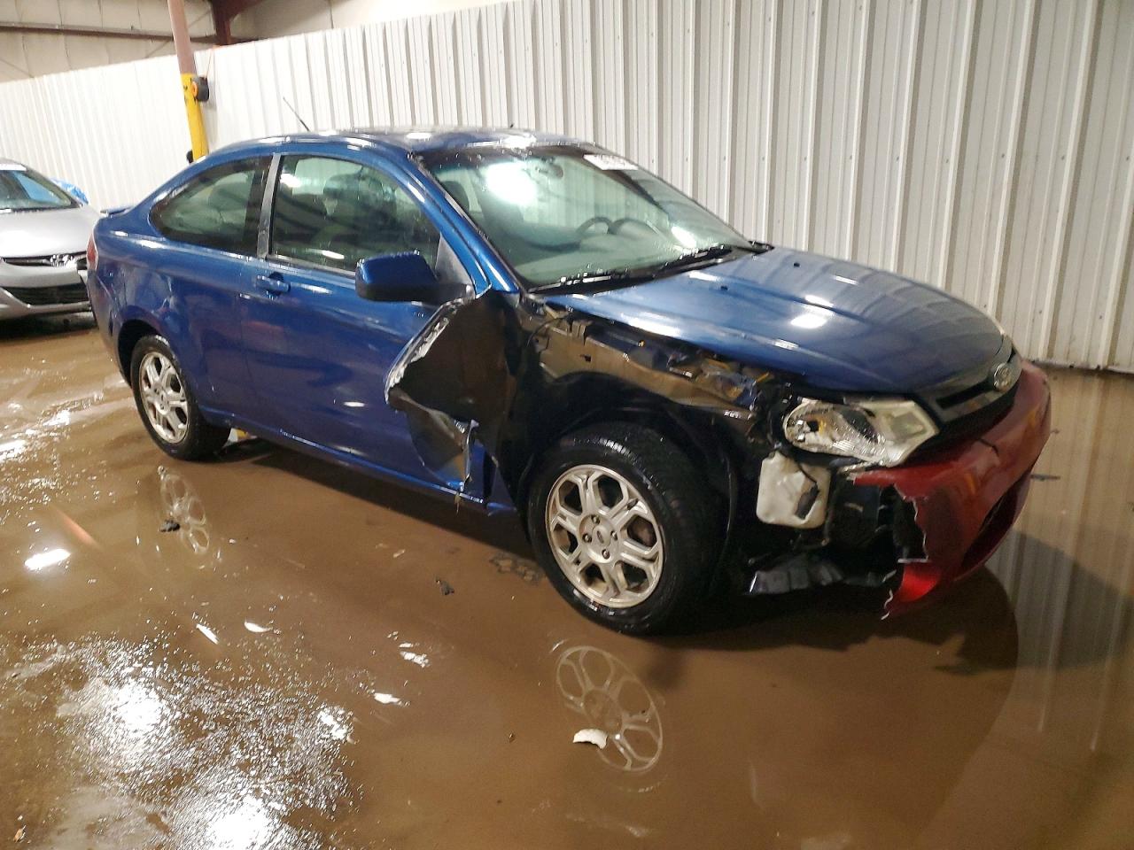 2009 Ford Focus Se Blue vin: 1FAHP32N79W149157