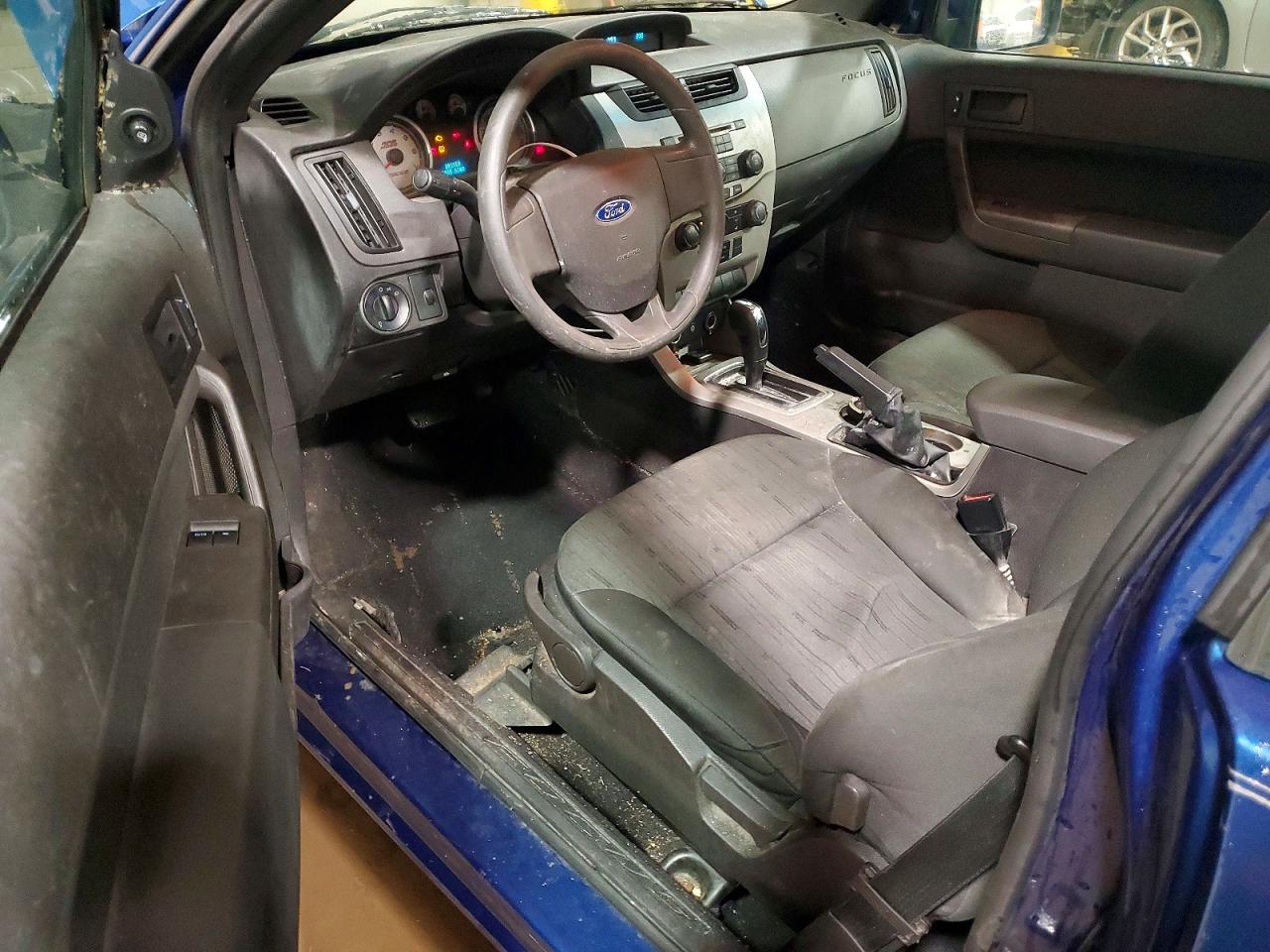 2009 Ford Focus Se Blue vin: 1FAHP32N79W149157
