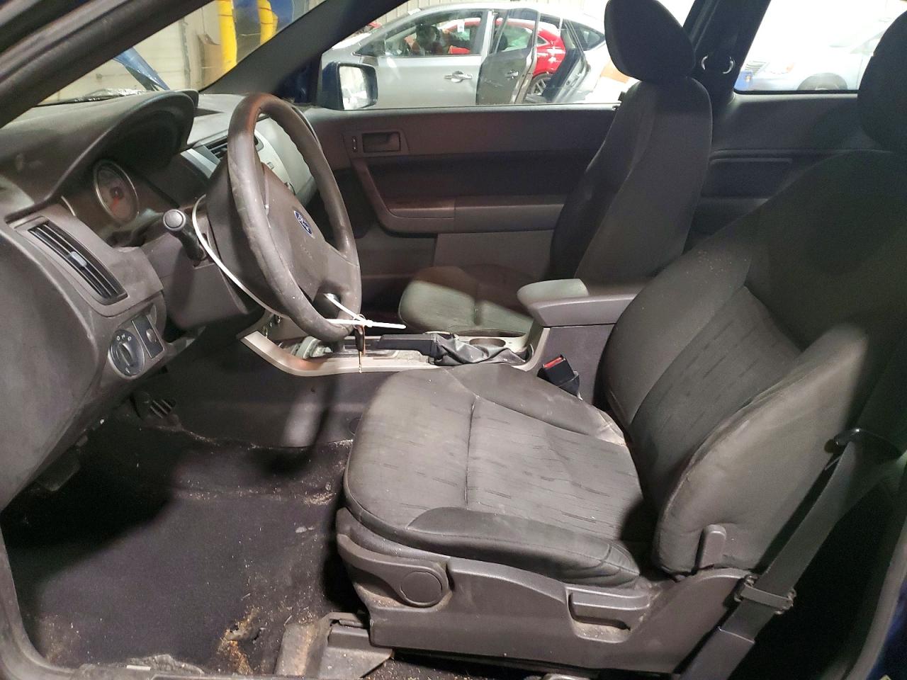 2009 Ford Focus Se Blue vin: 1FAHP32N79W149157